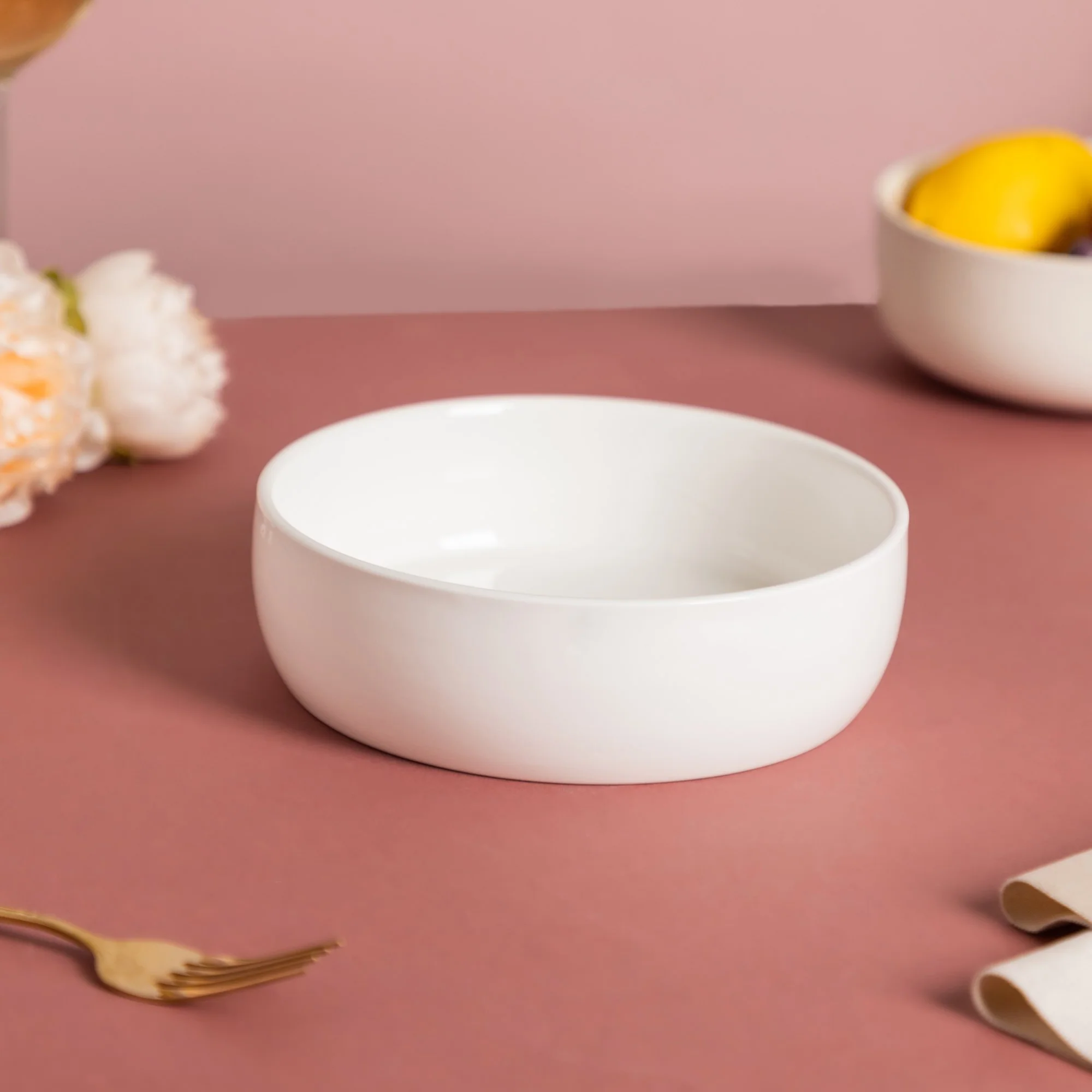 Serena Pearly White Round Serving Bowl 800 ml - Image 4