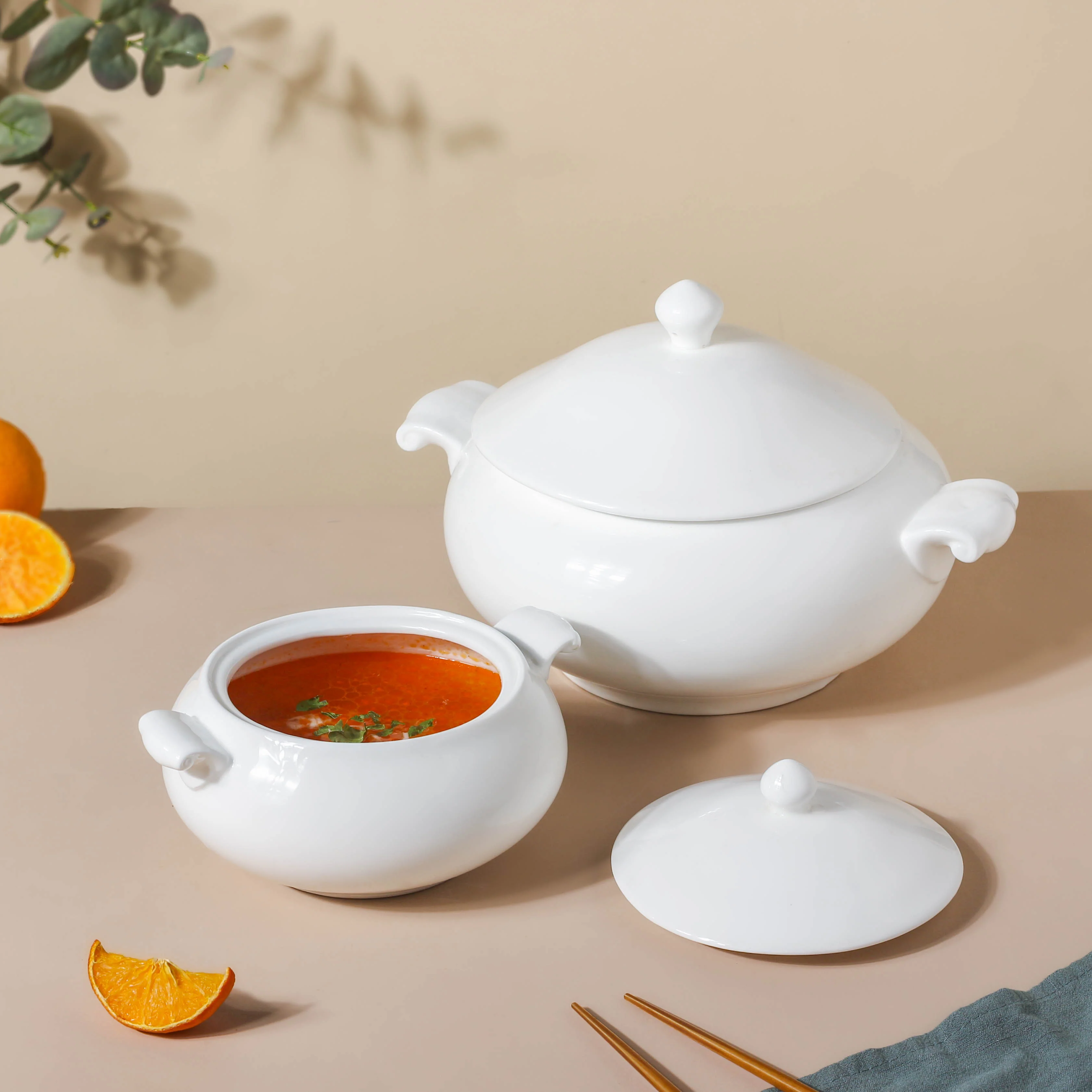 Serena Pearly White Serving Bowl With Lid Large 2.3 L - Image 8