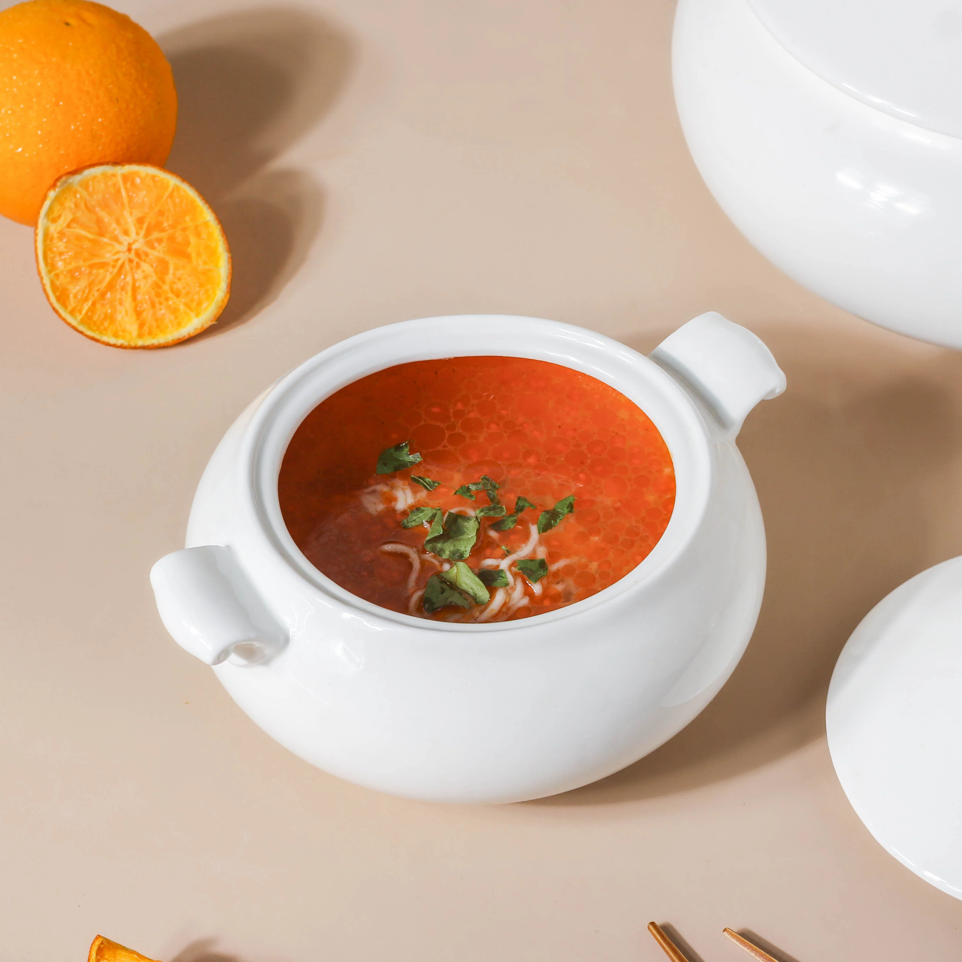 Serena Pearly White Serving Bowl With Lid Small 1 L - Image 3