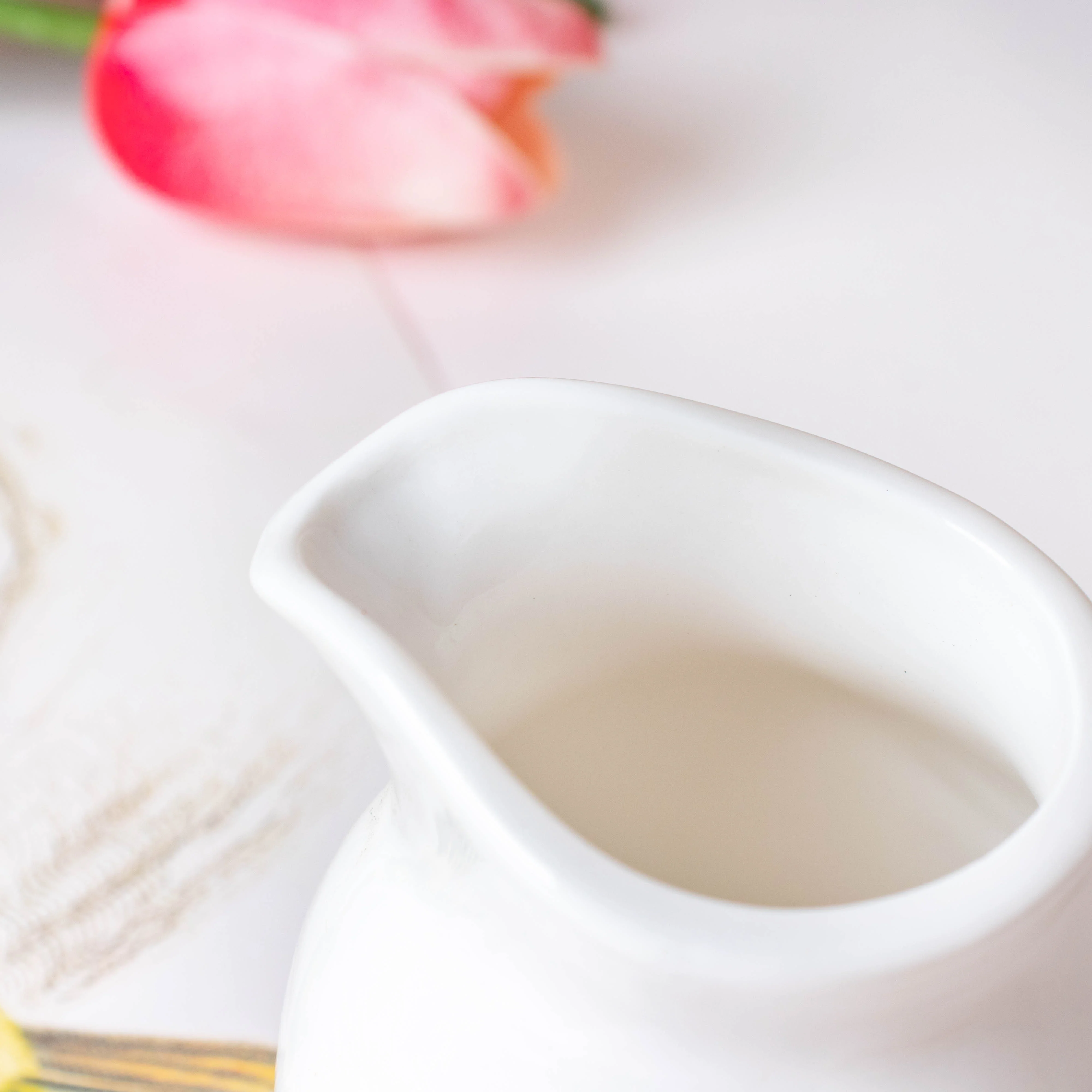 Serena White Truffle Milk Pot 100 ml - Image 3