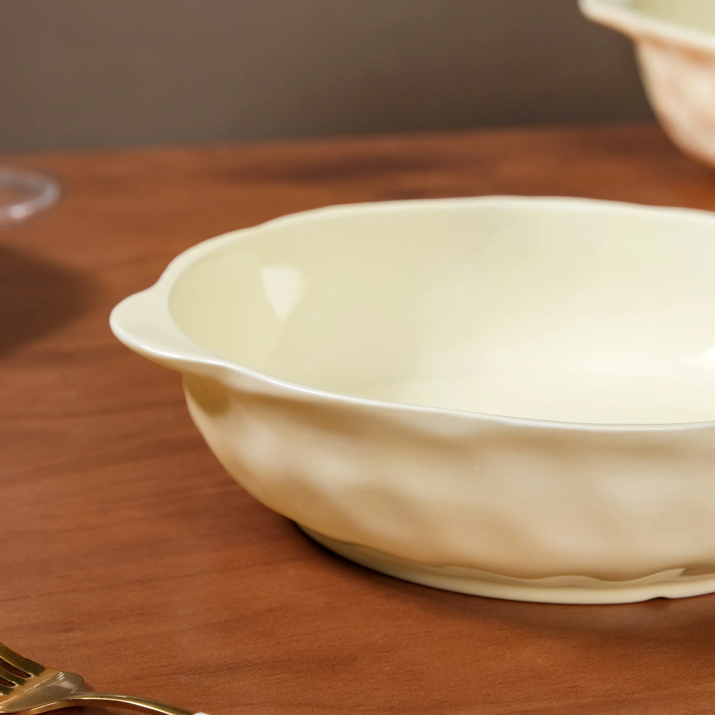 Set Of 2 Baking Bowls With Handle - Image 7
