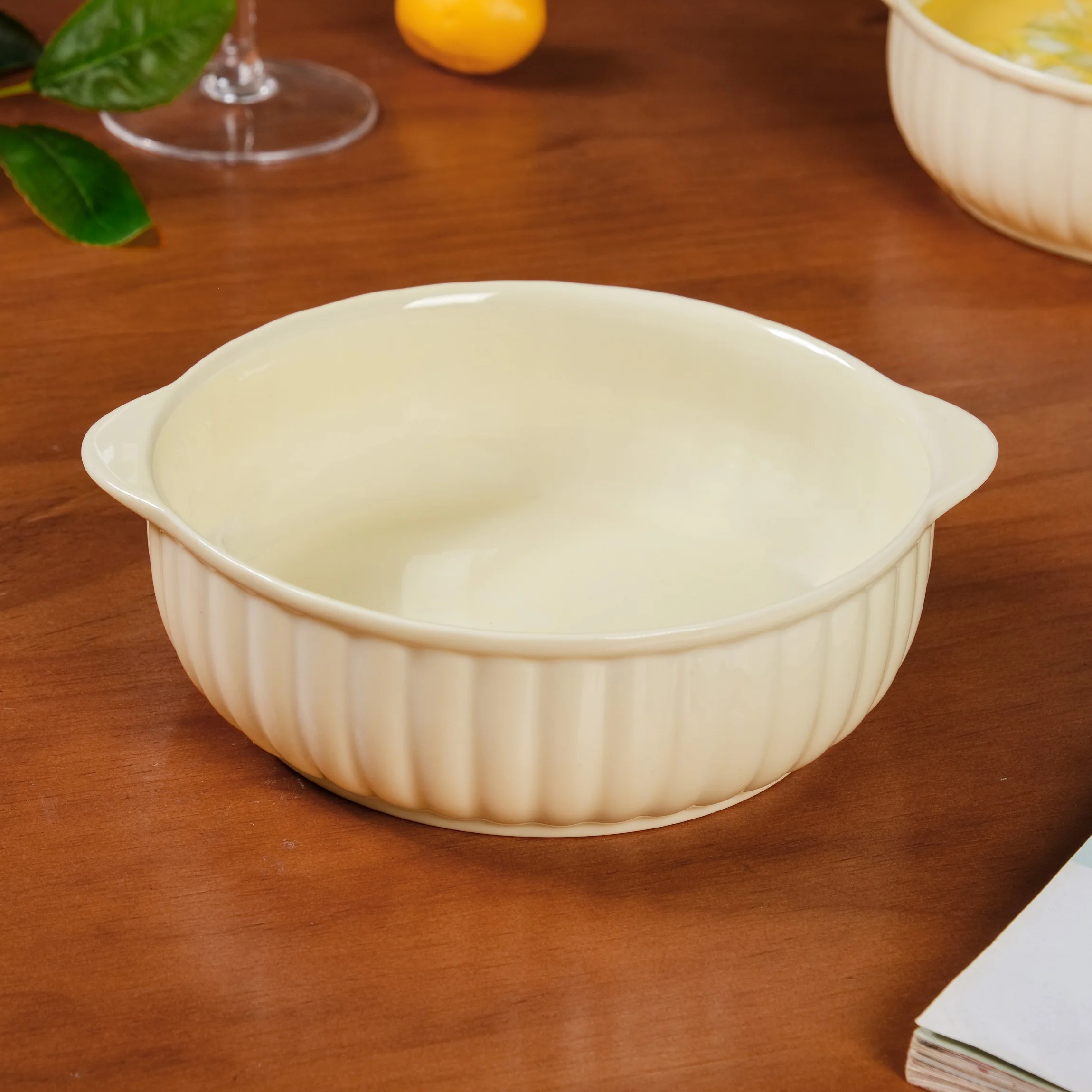 Set Of 2 Glossy Ceramic Bowls For Serving 800ml - Image 3