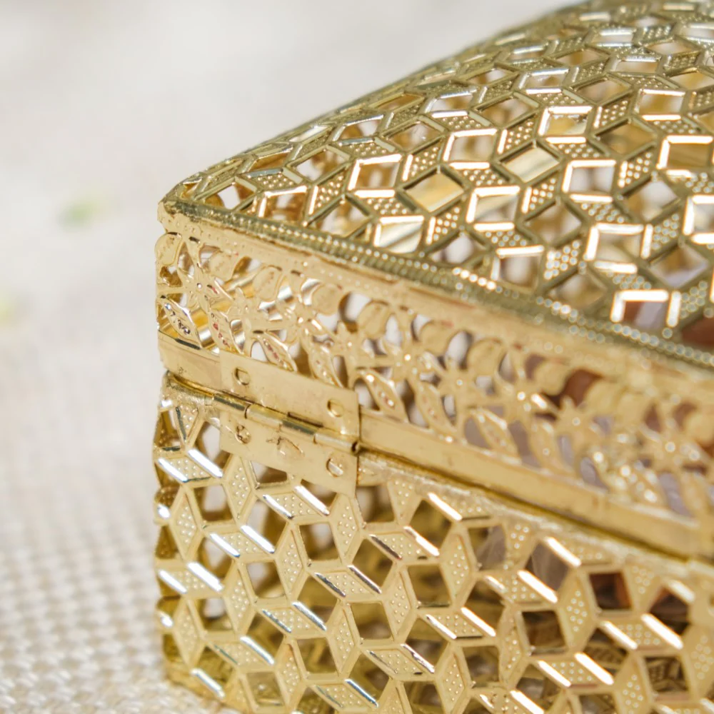 Set of 2 Vintage Jewellery Box Gold - Image 15