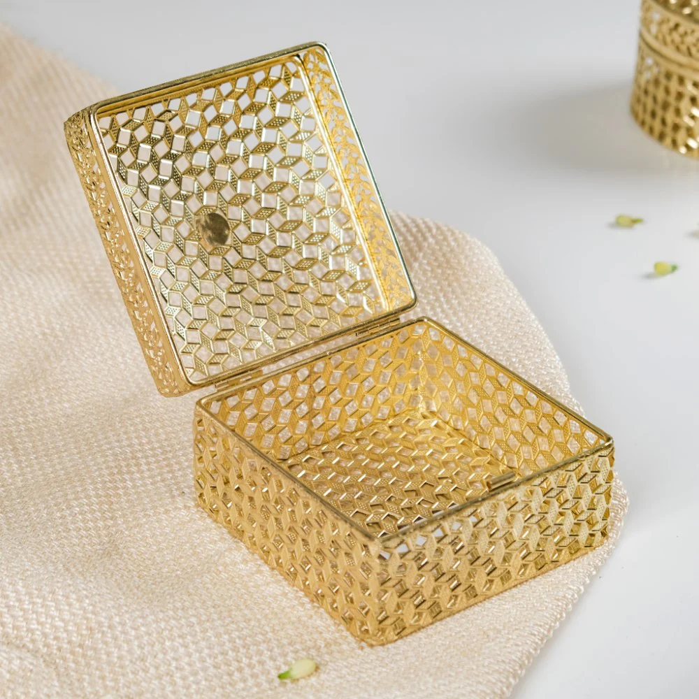 Set of 2 Vintage Jewellery Box Gold - Image 5
