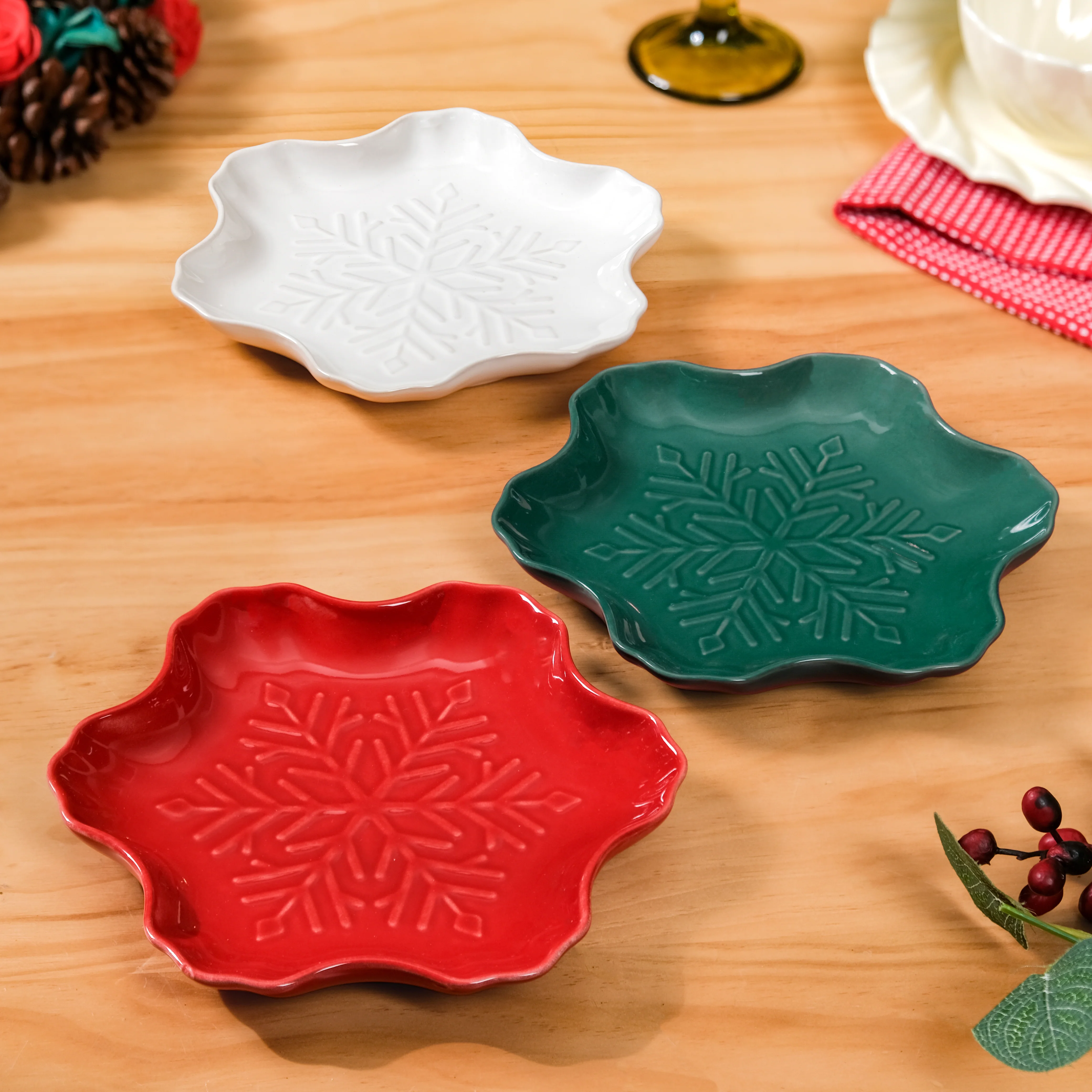 Set Of 3 Snowflake Ceramic Snack Plates - Image 3