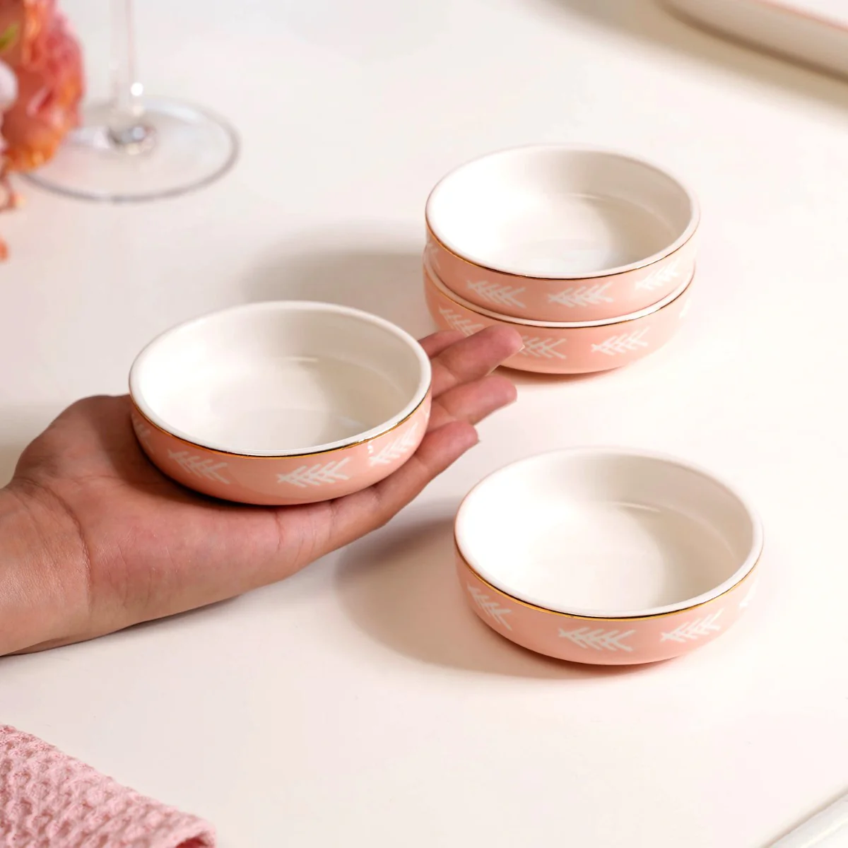 Set Of 4 Azo Dessert Plates Pink - Image 2
