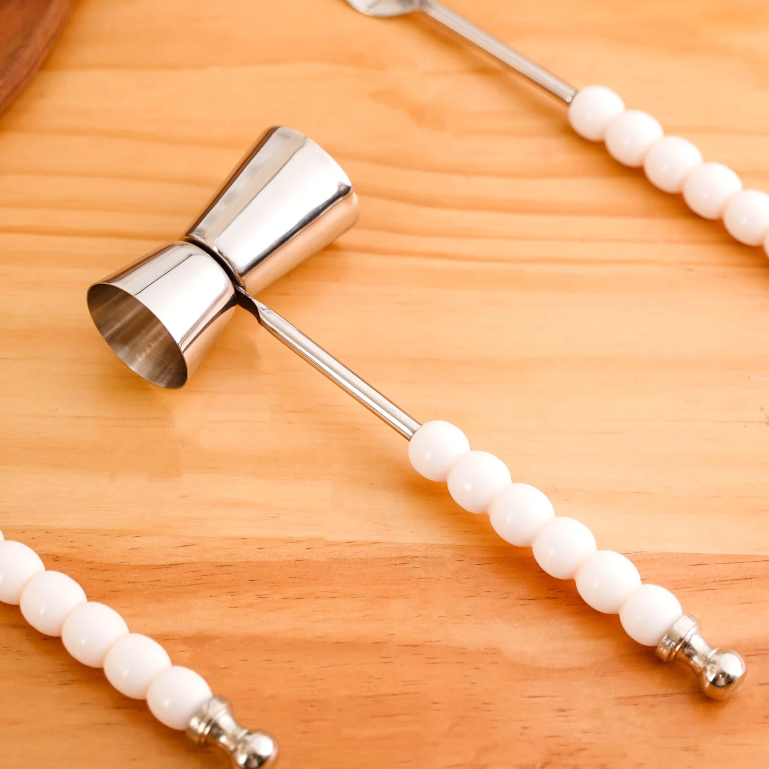 Set Of 4 Mixologist Essential Bar Tools With Stand - Image 7