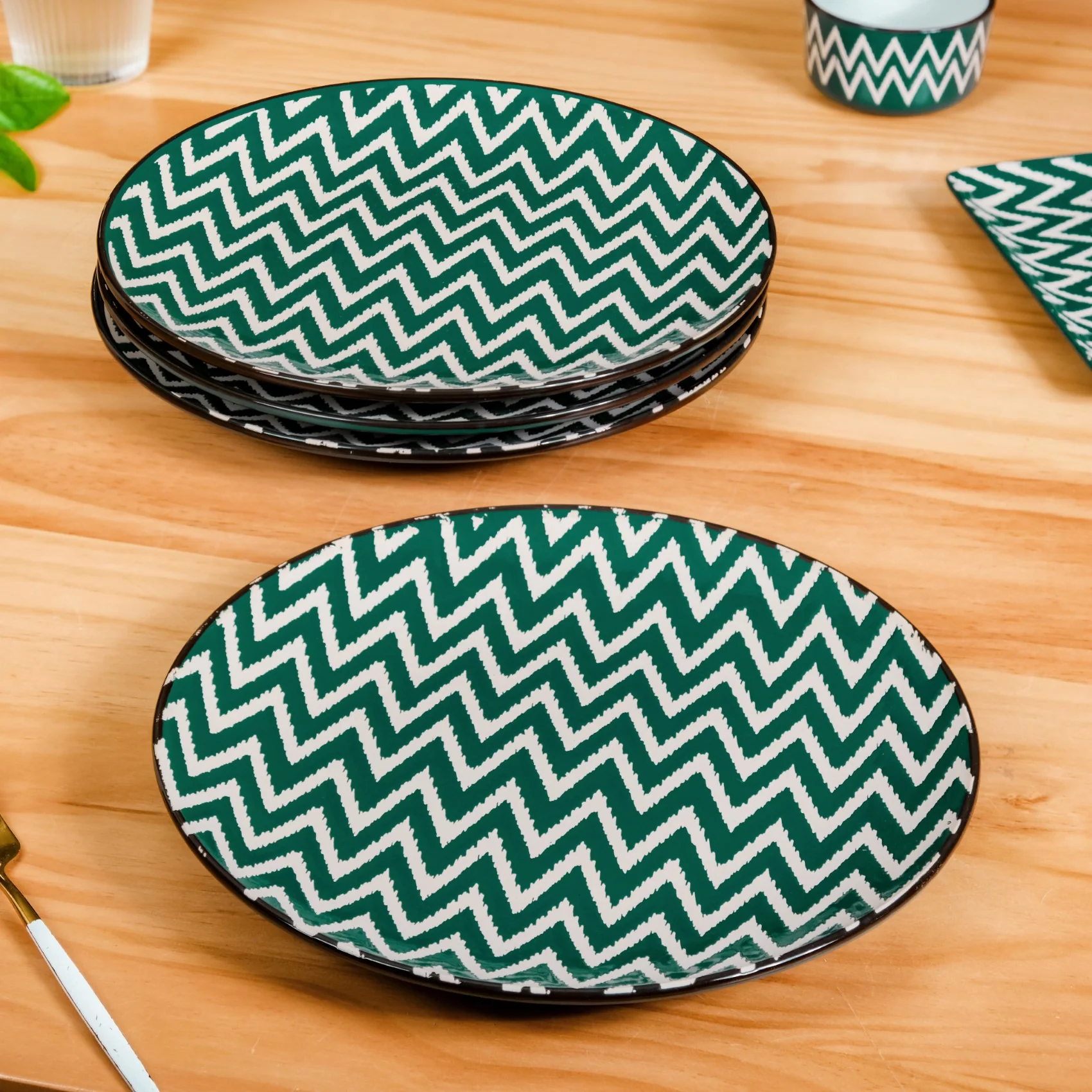 Set Of 4 Oscilla Ceramic Dinner Plate Green 11 Inch - Image 2