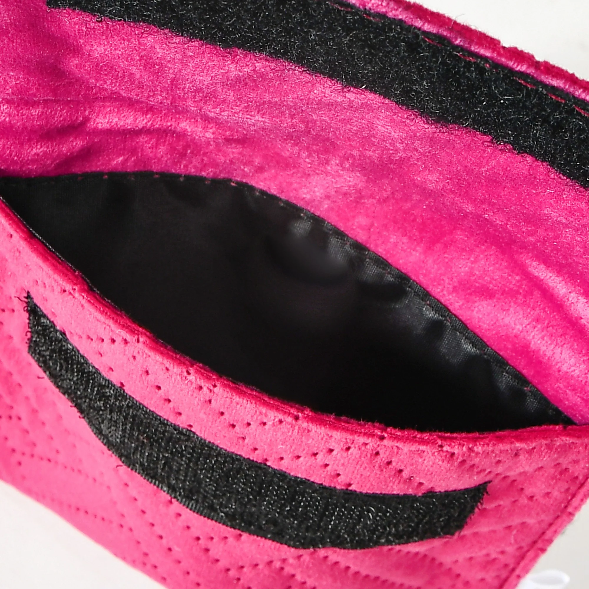 Set Of 4 Small Jewellery Pouch Pink And Green - Image 7