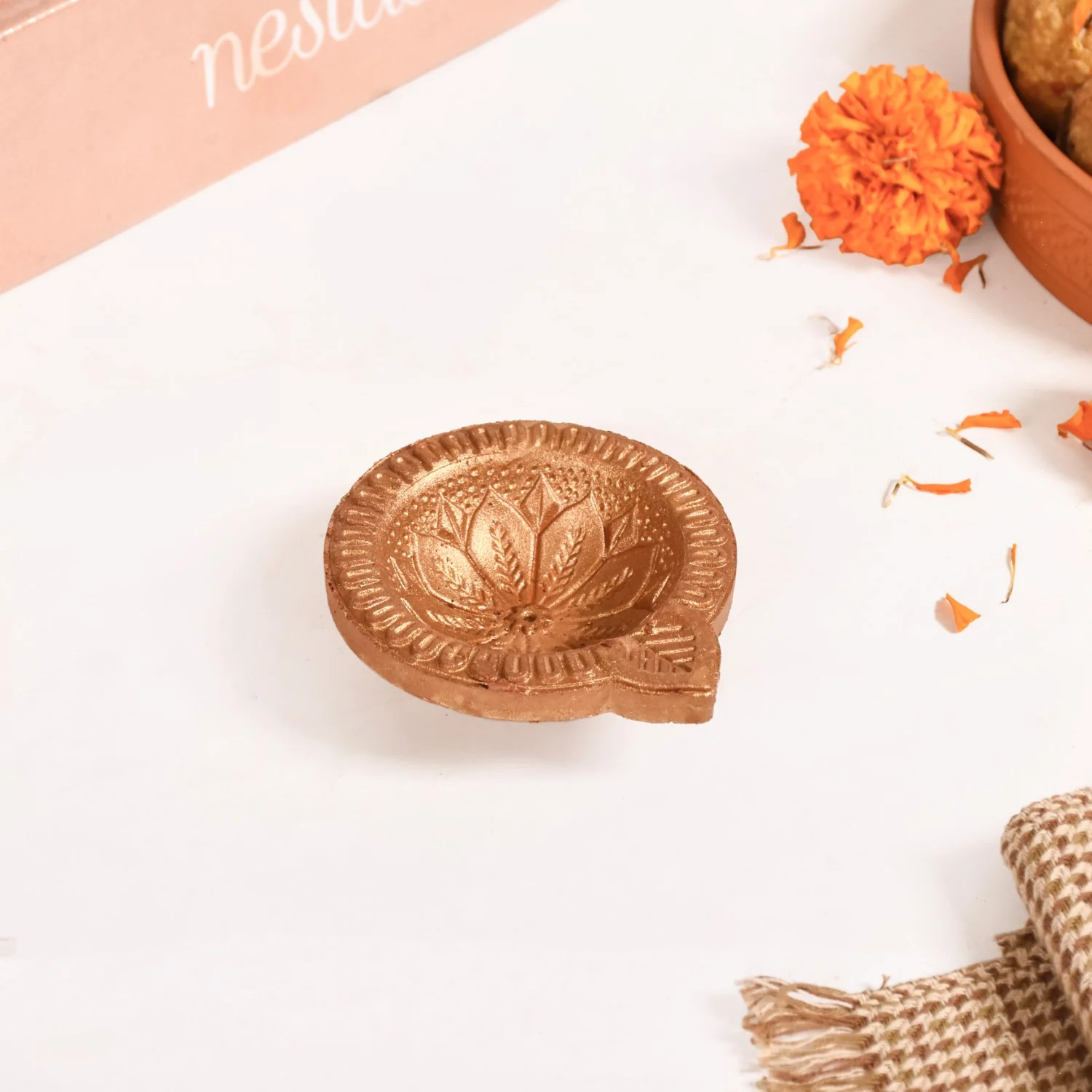 Set Of 48 Geometric Petal Terracotta Diyas - Image 8