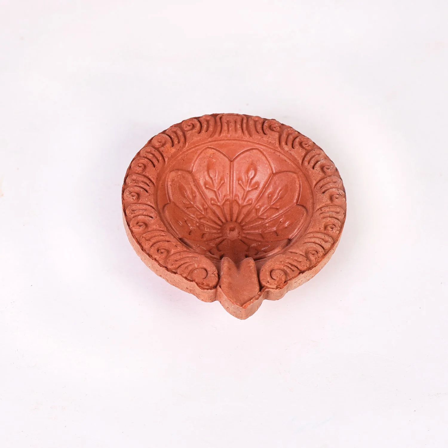 Set Of 48 Sustainable Engraved Terracotta Diyas - Image 8