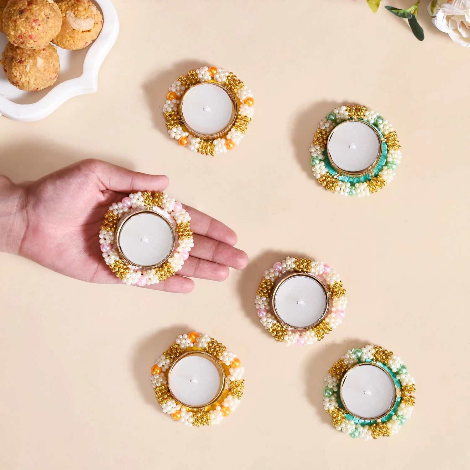 Set Of 6 Beaded Festive Tea Light Holders - Image 3