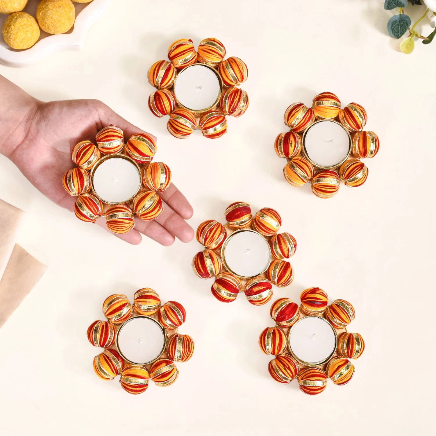 Set Of 6 Tealight Holders With Beaded Thread Decoration - Image 3