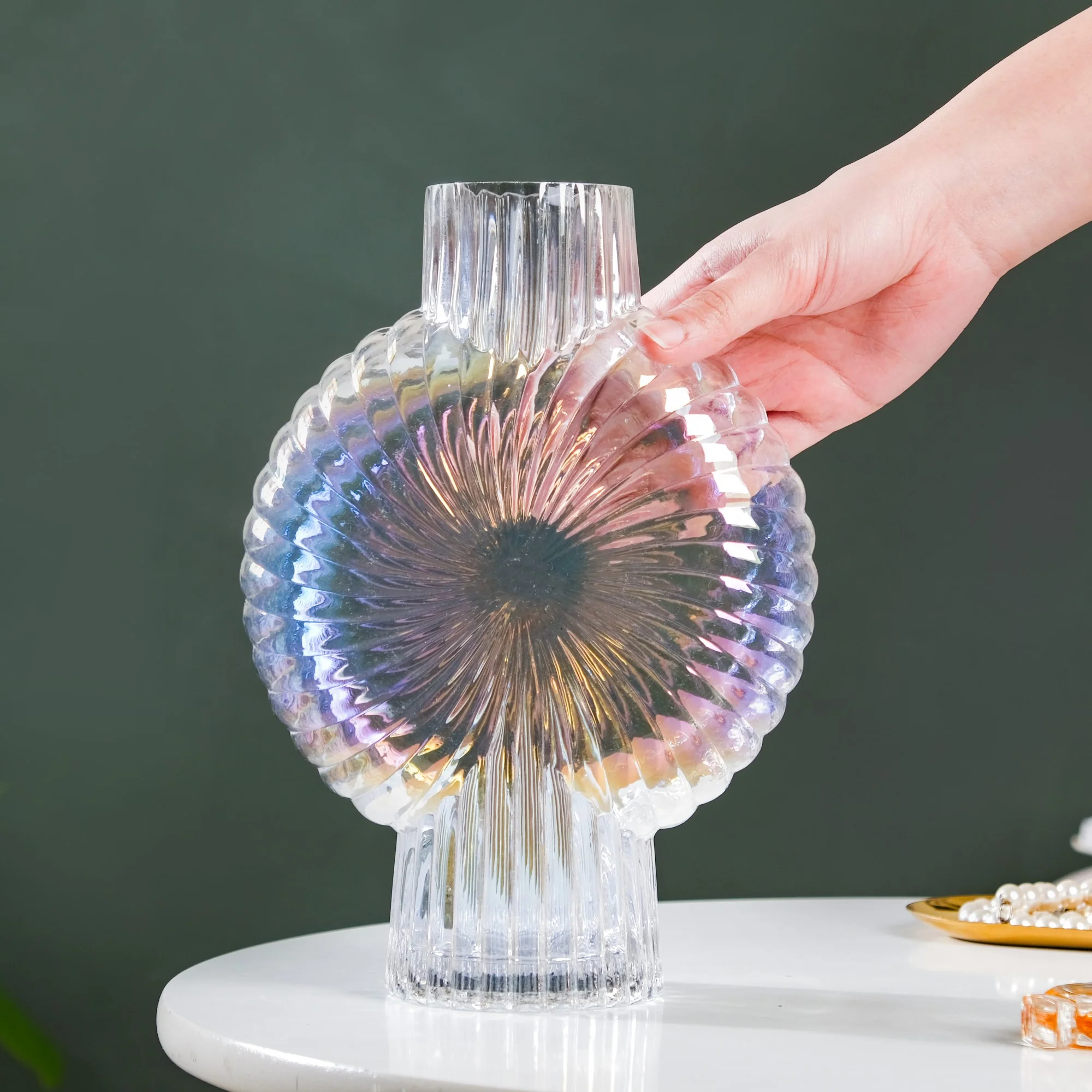 Shimmer Shell Design Glass Vase Large - Image 2