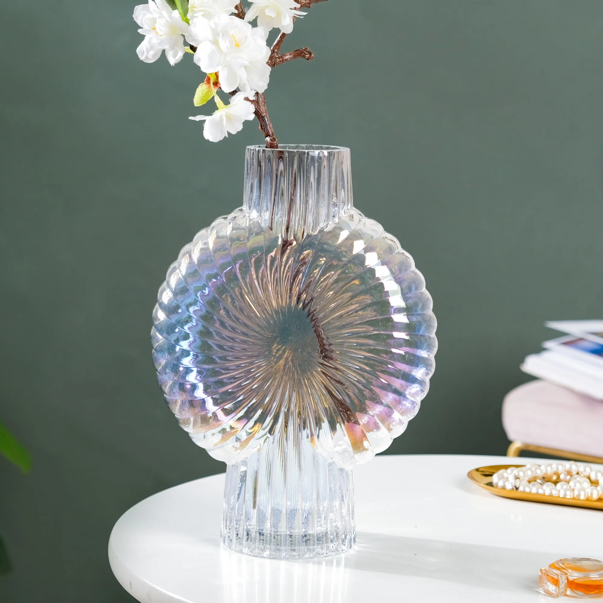 Shimmer Shell Design Glass Vase Large - Image 3