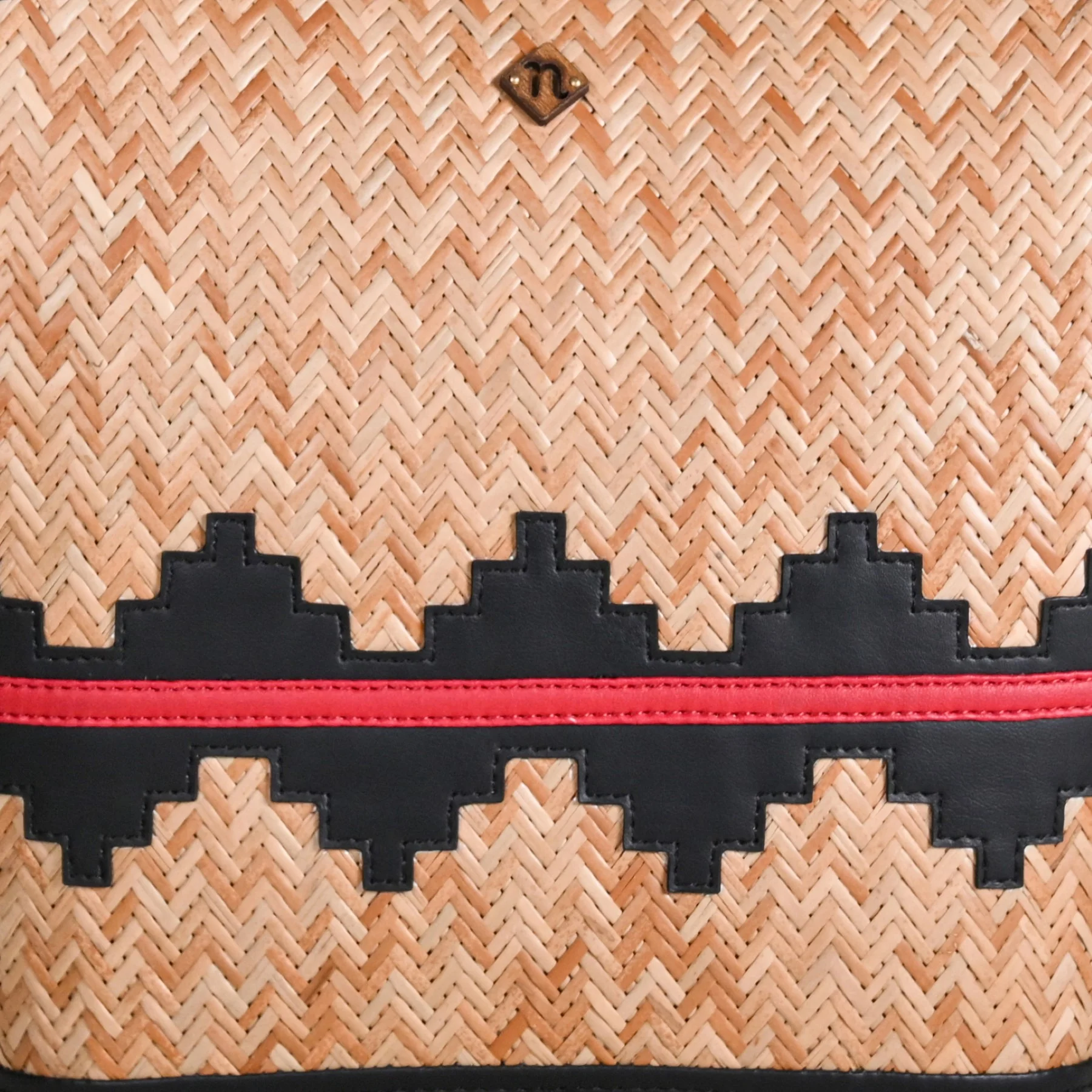 Shitalpati Bag With Beaded Handles - Image 10
