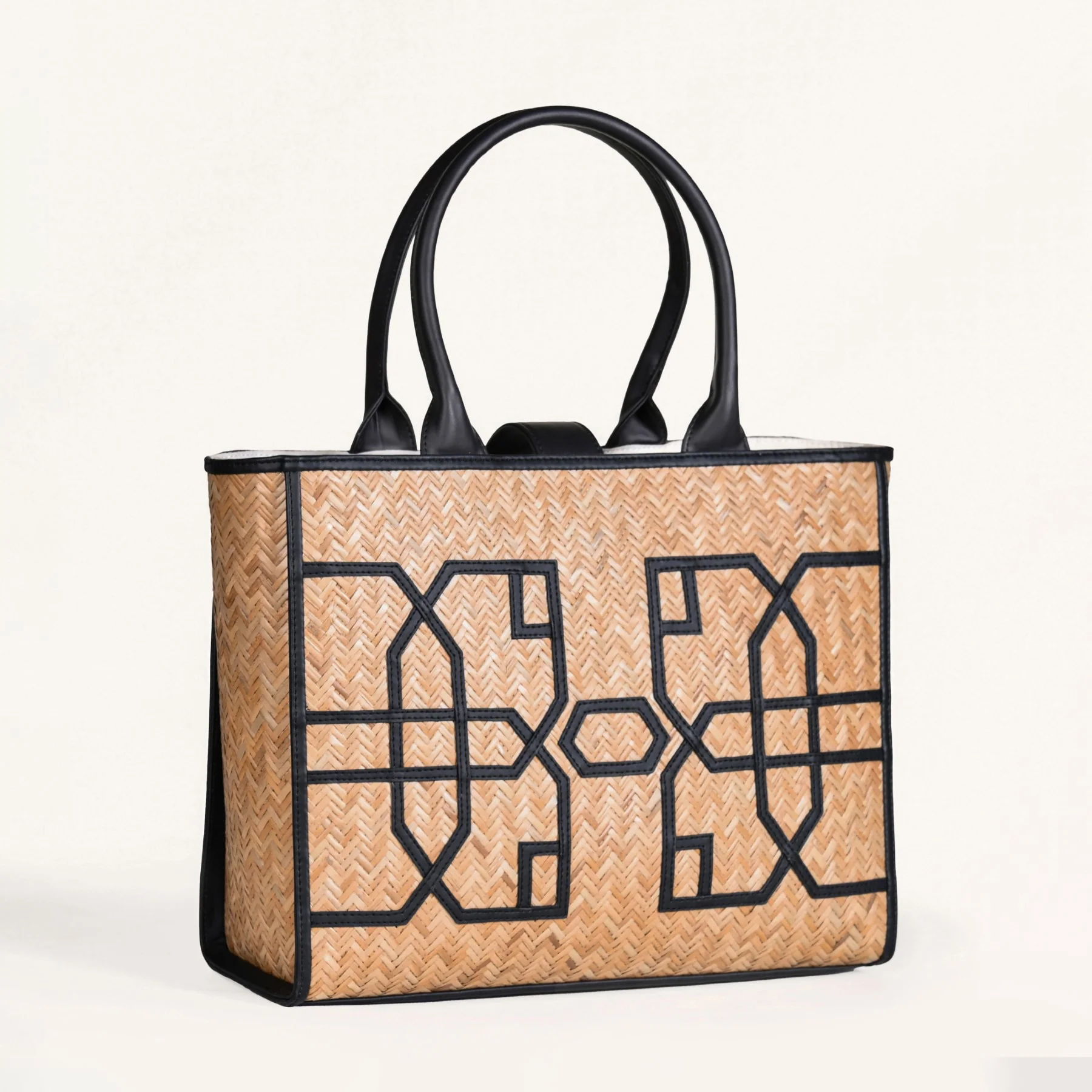 BreezeBag Carryall Black Tote - Image 14