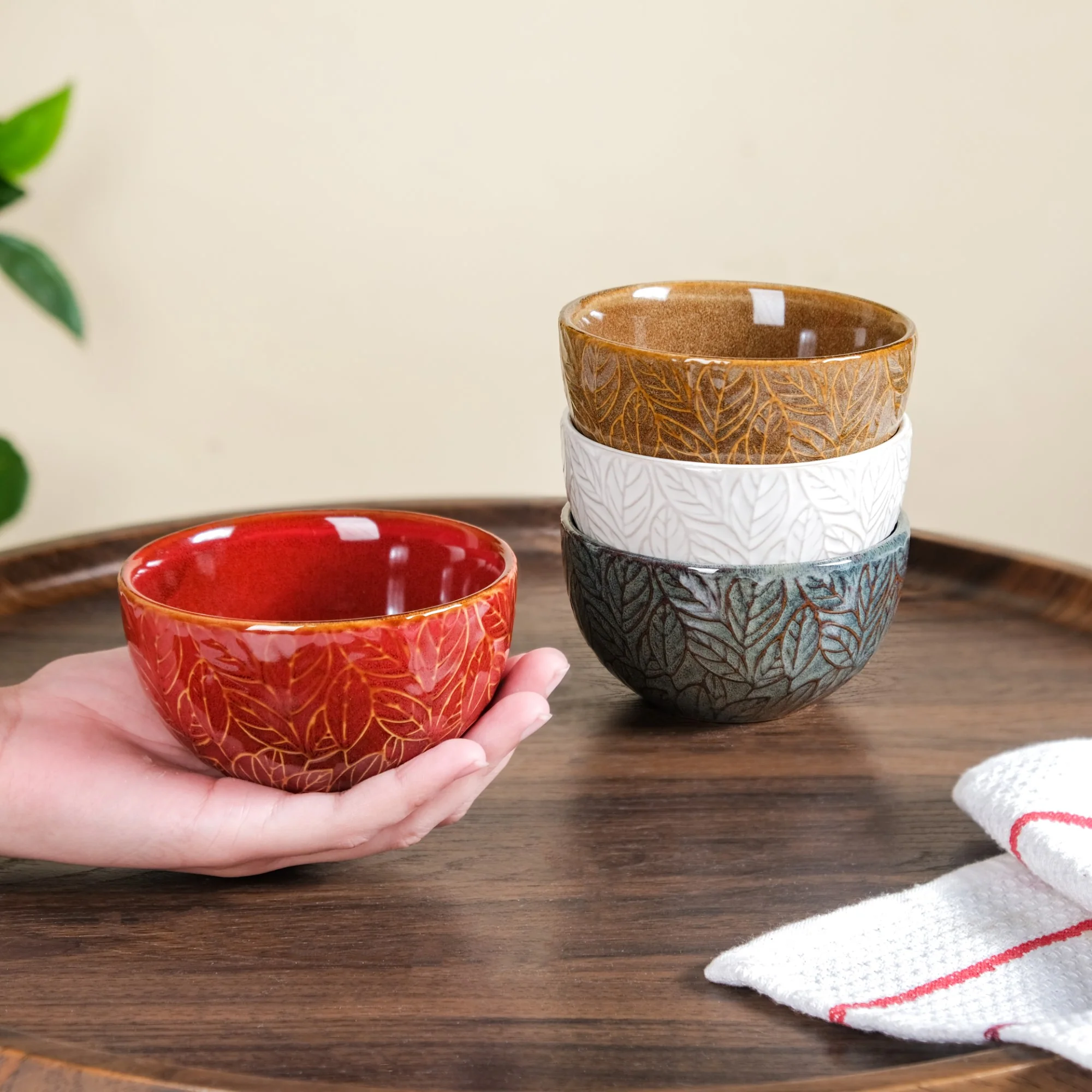 Sienna Set Of 4 Leaf Embossed Ceramic Small Bowl 250ml - Image 2