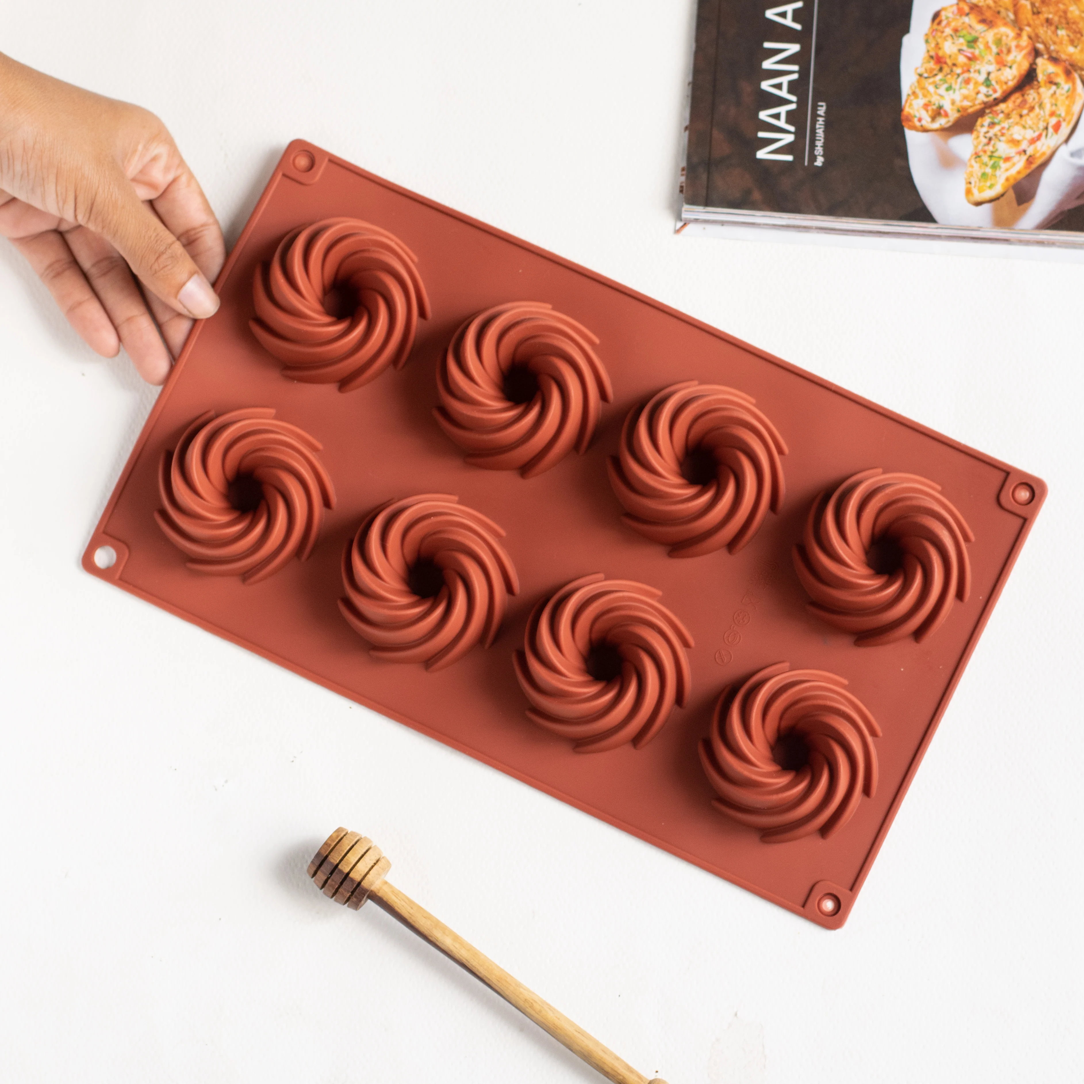 Silicone Candy Mould Tray - Image 4