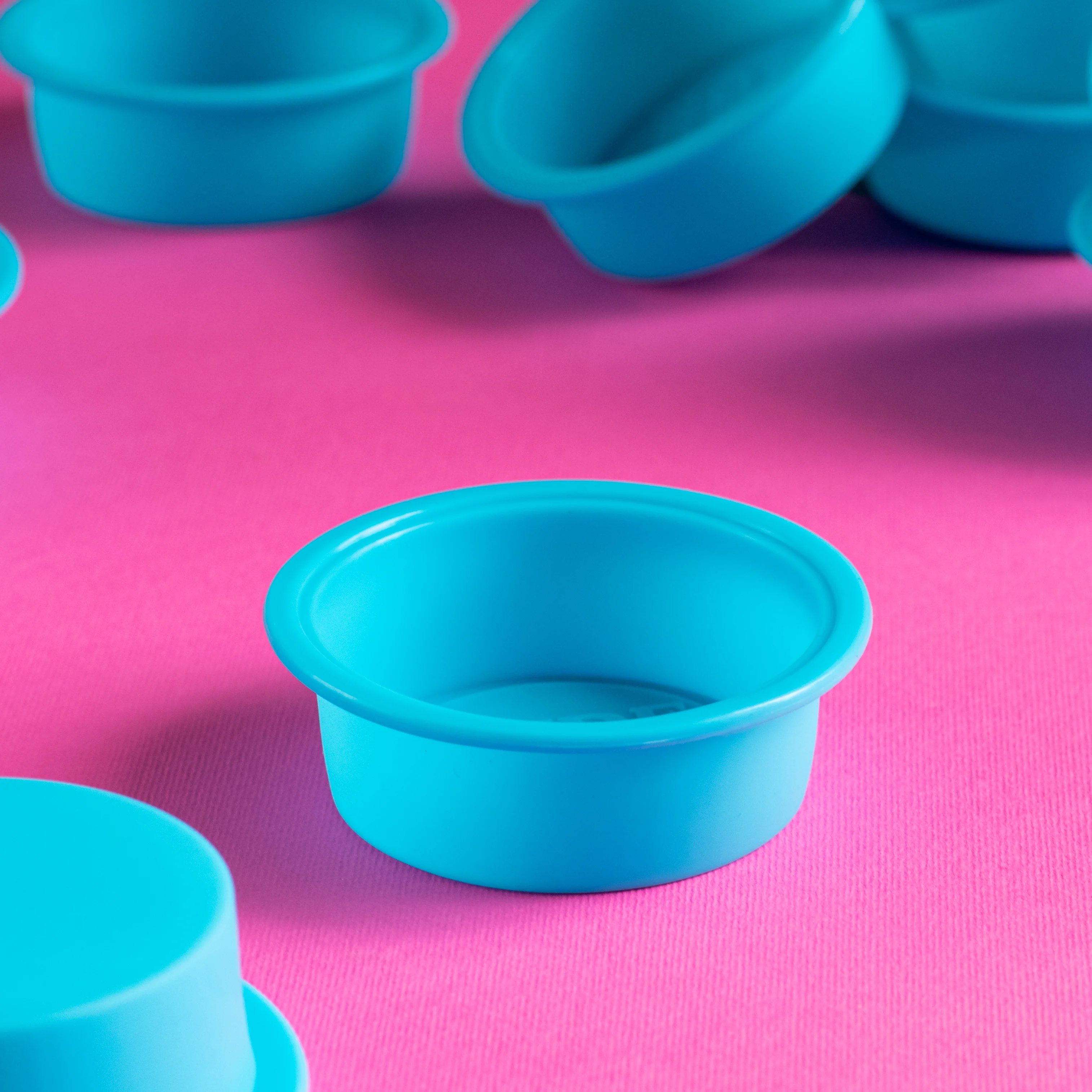 Silicone Cupcake Mould - Image 5