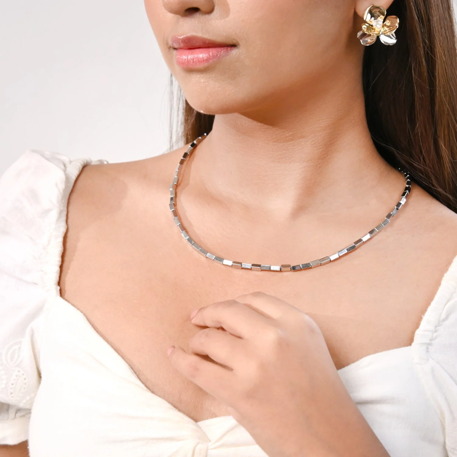 Silver Grid Necklace - Image 2