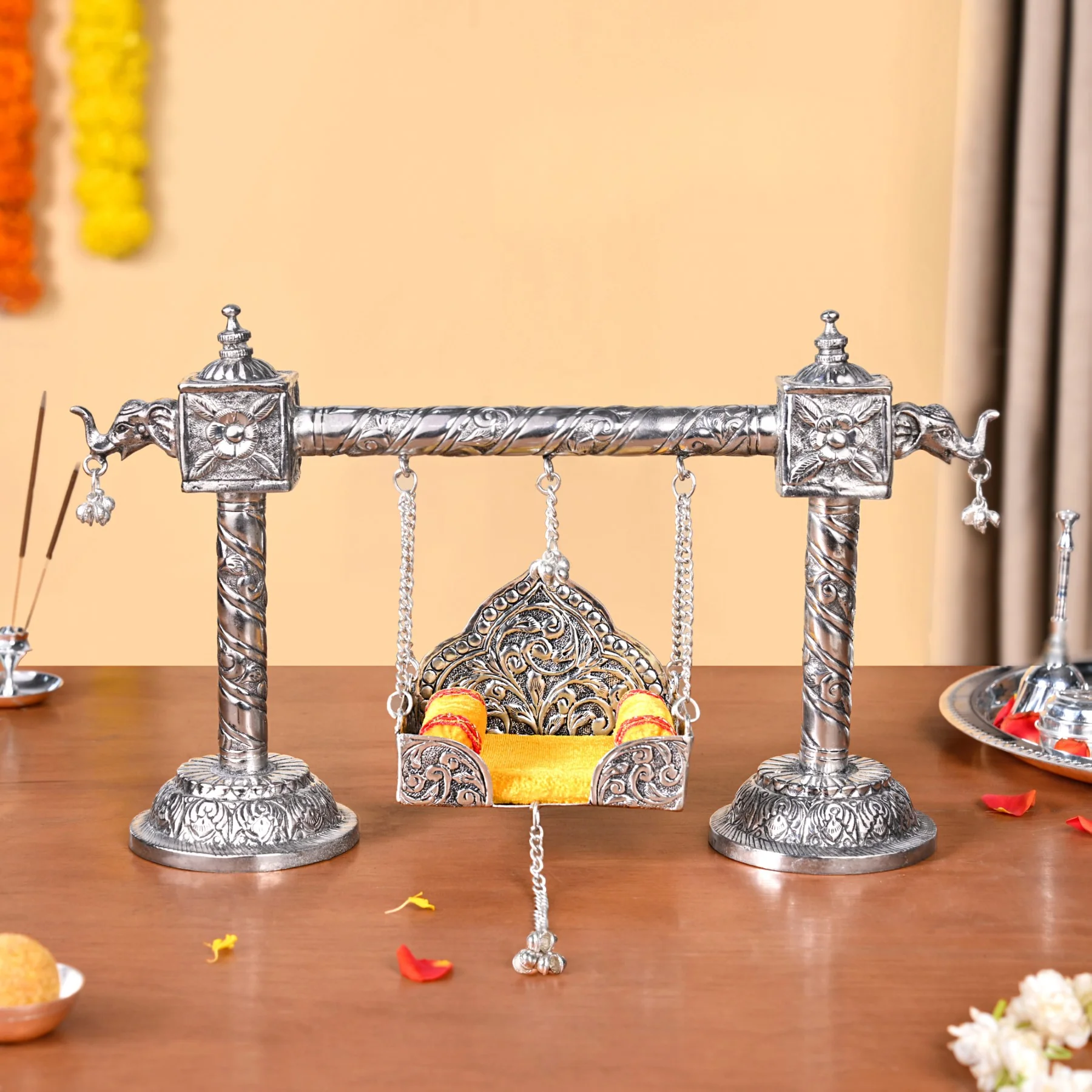 Silver Jhula For Laddu Gopal - Image 9