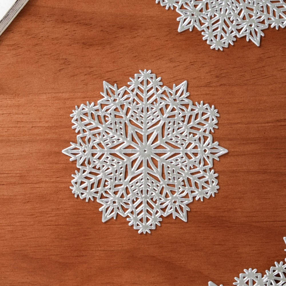 Silver Snowflake Coaster Set Of 6 - Image 2