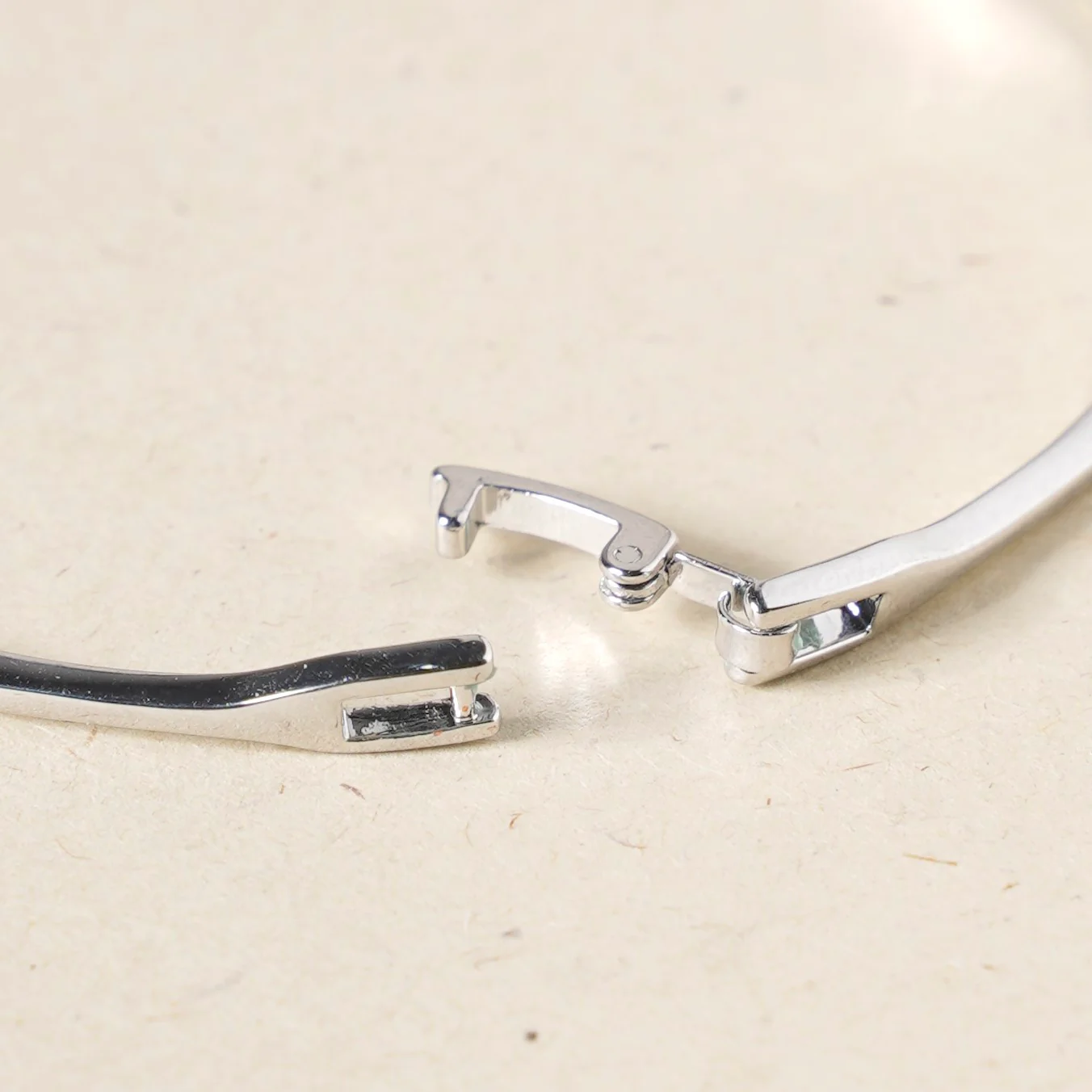 Silver Zigzag Pearl Bracelet - Image 5