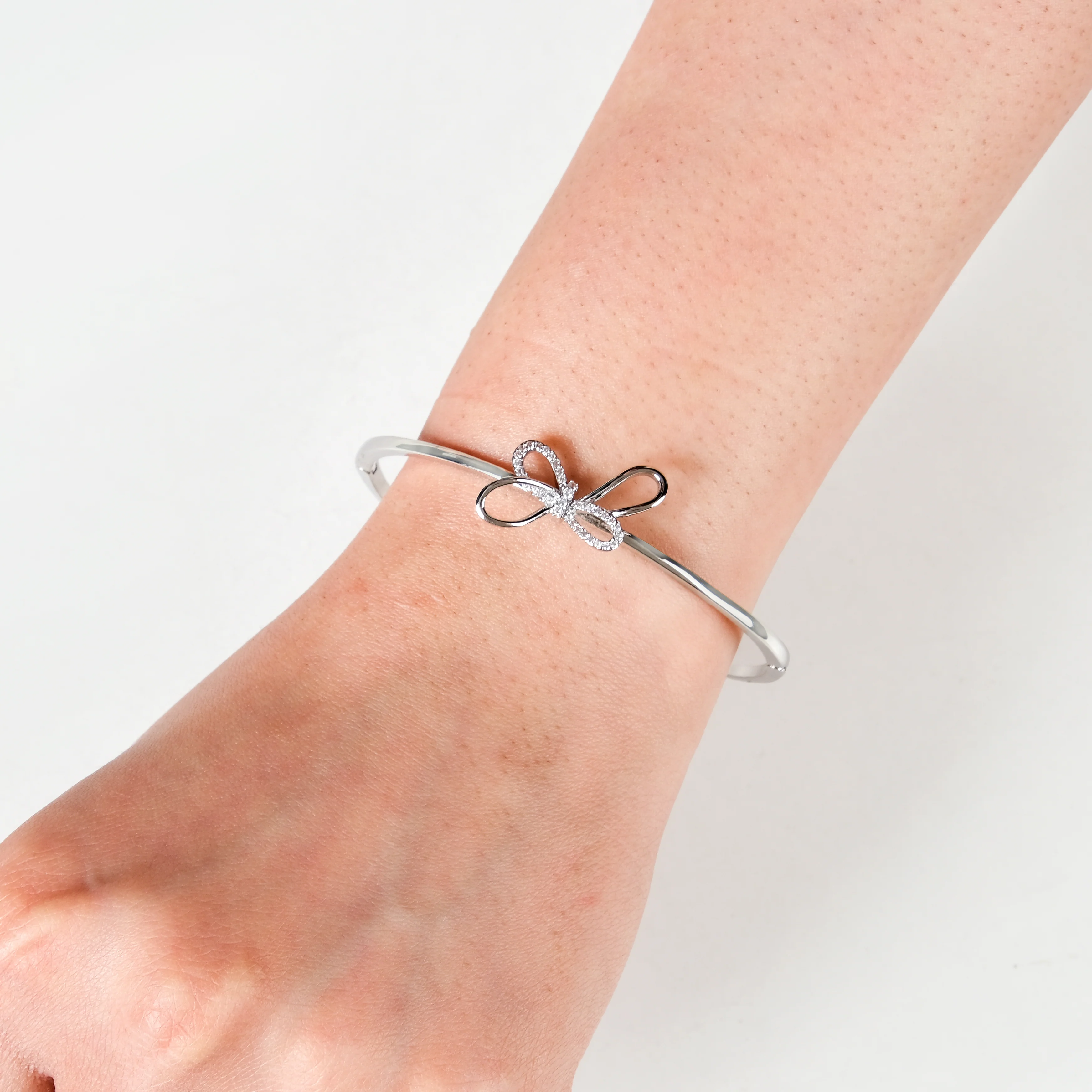 Silvery Shine Knot Bracelet - Image 2