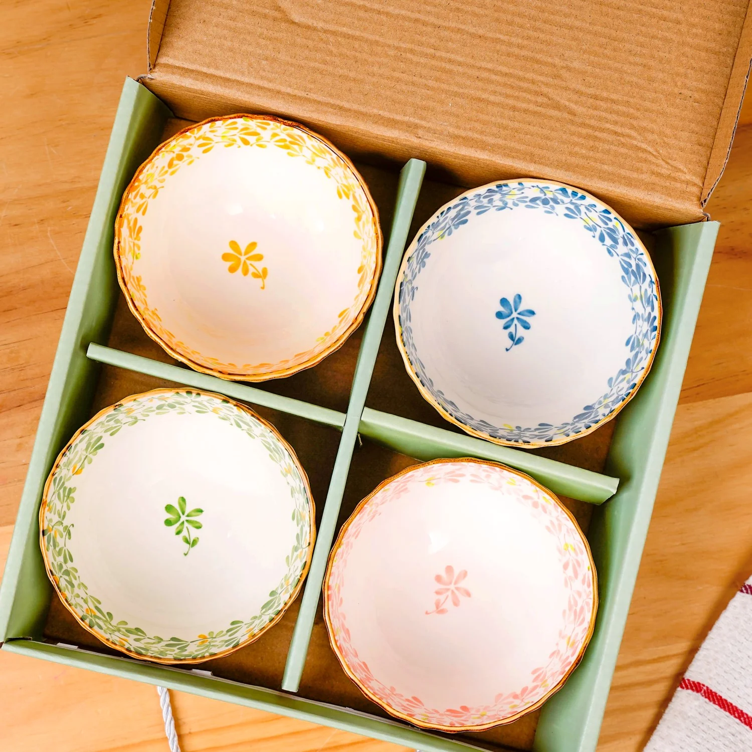 Simply Floral Ceramic Bowl Set Of 4 300ml - Image 14