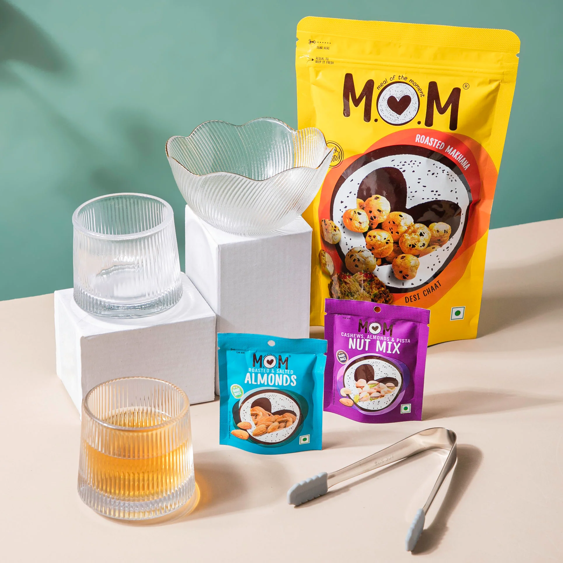Sip-n-snack Drinkware And Bowl Festive Hamper Set Of 7 - Image 2