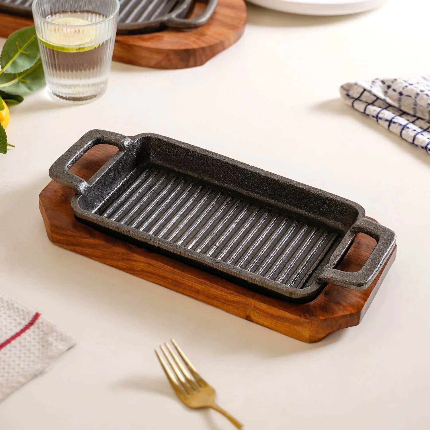 Sizzler Hotplate Grill With Wooden Tray - Image 8