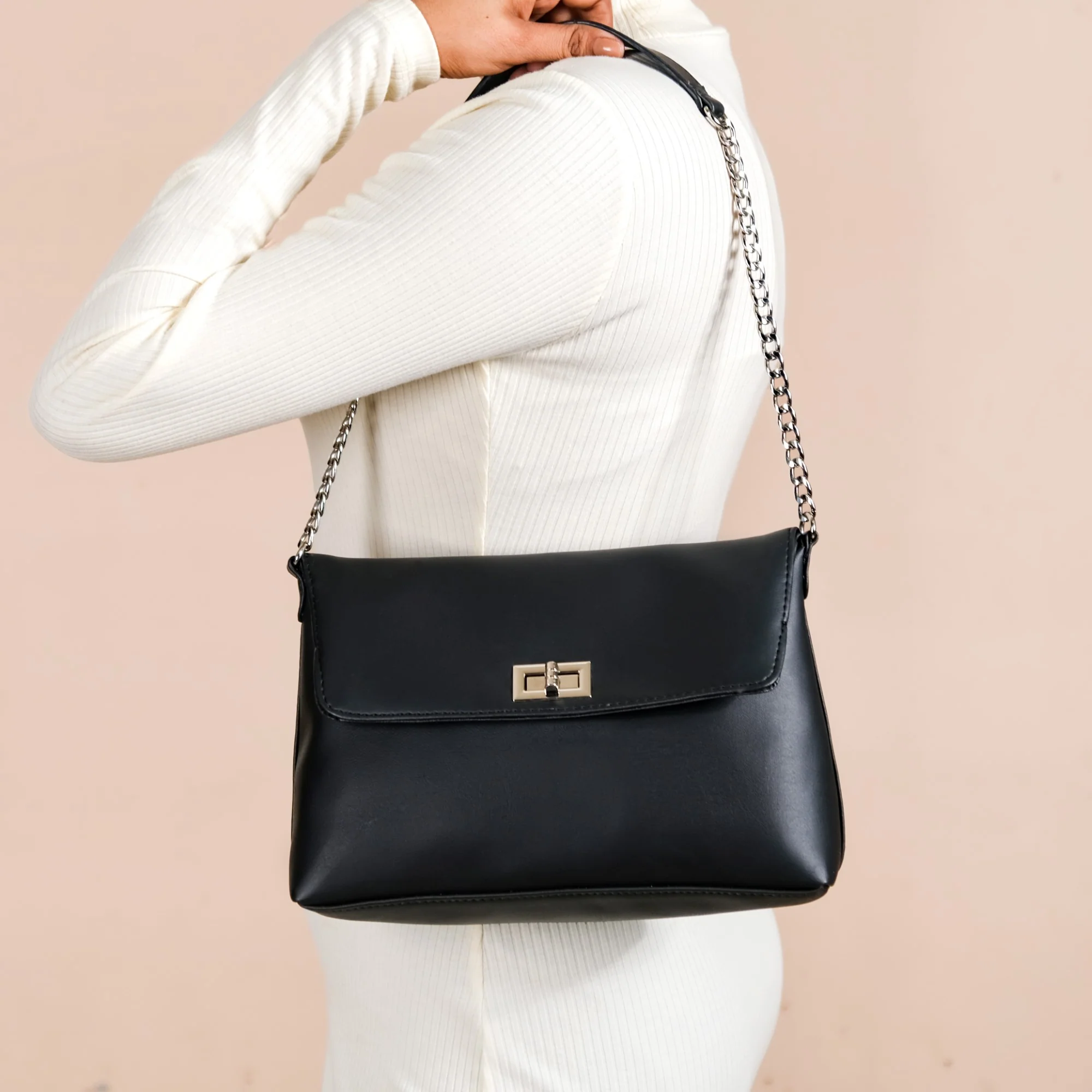 Sleek Black Shoulder Bag For Women - Image 2