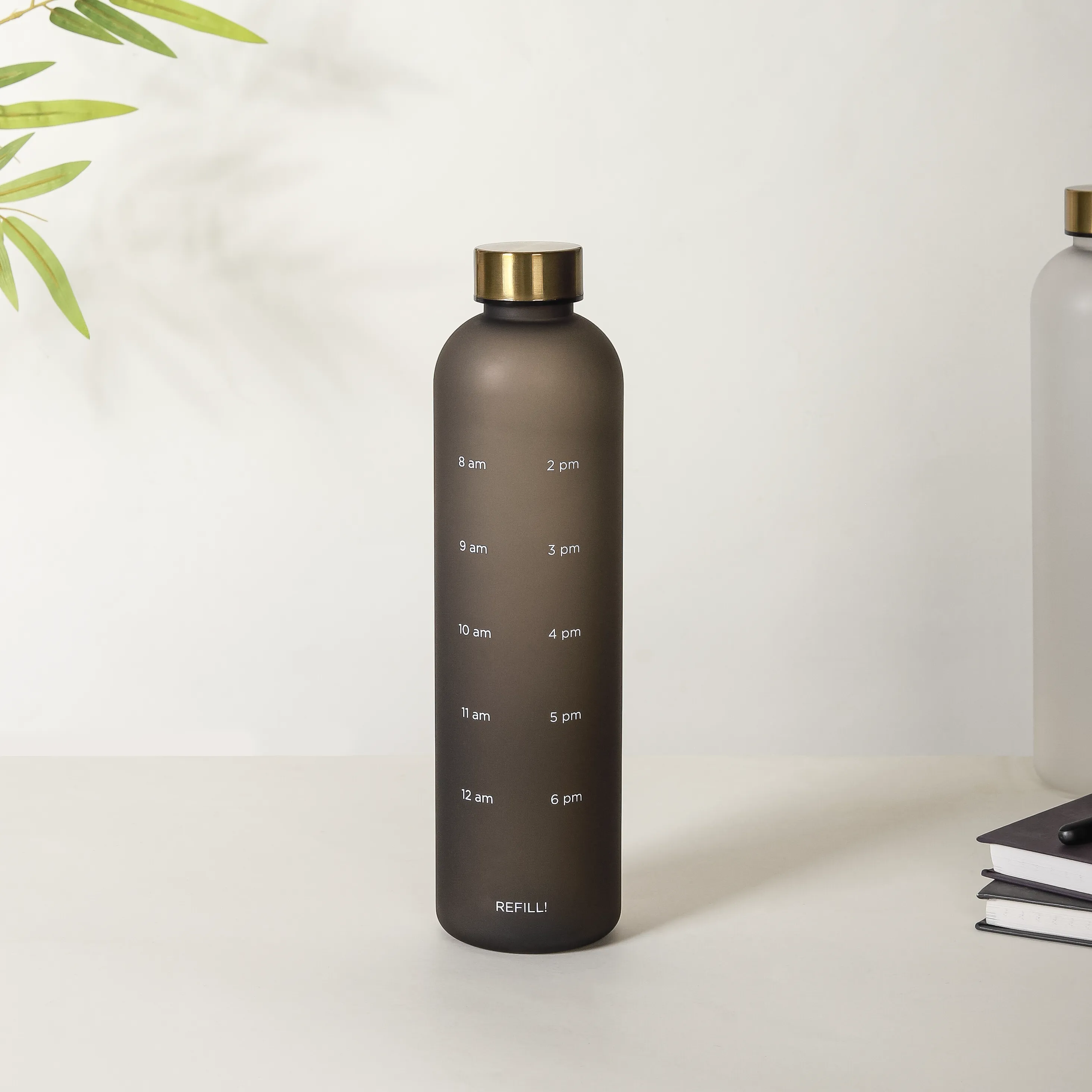 Sleek Chic Water Bottle Black 1L Set Of 2 - Image 2
