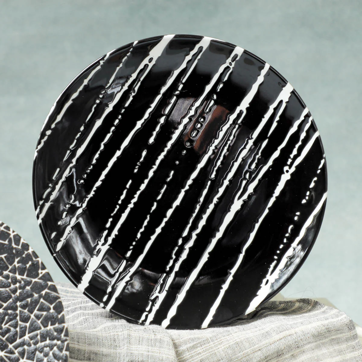Sleek Snack Plate - Image 9