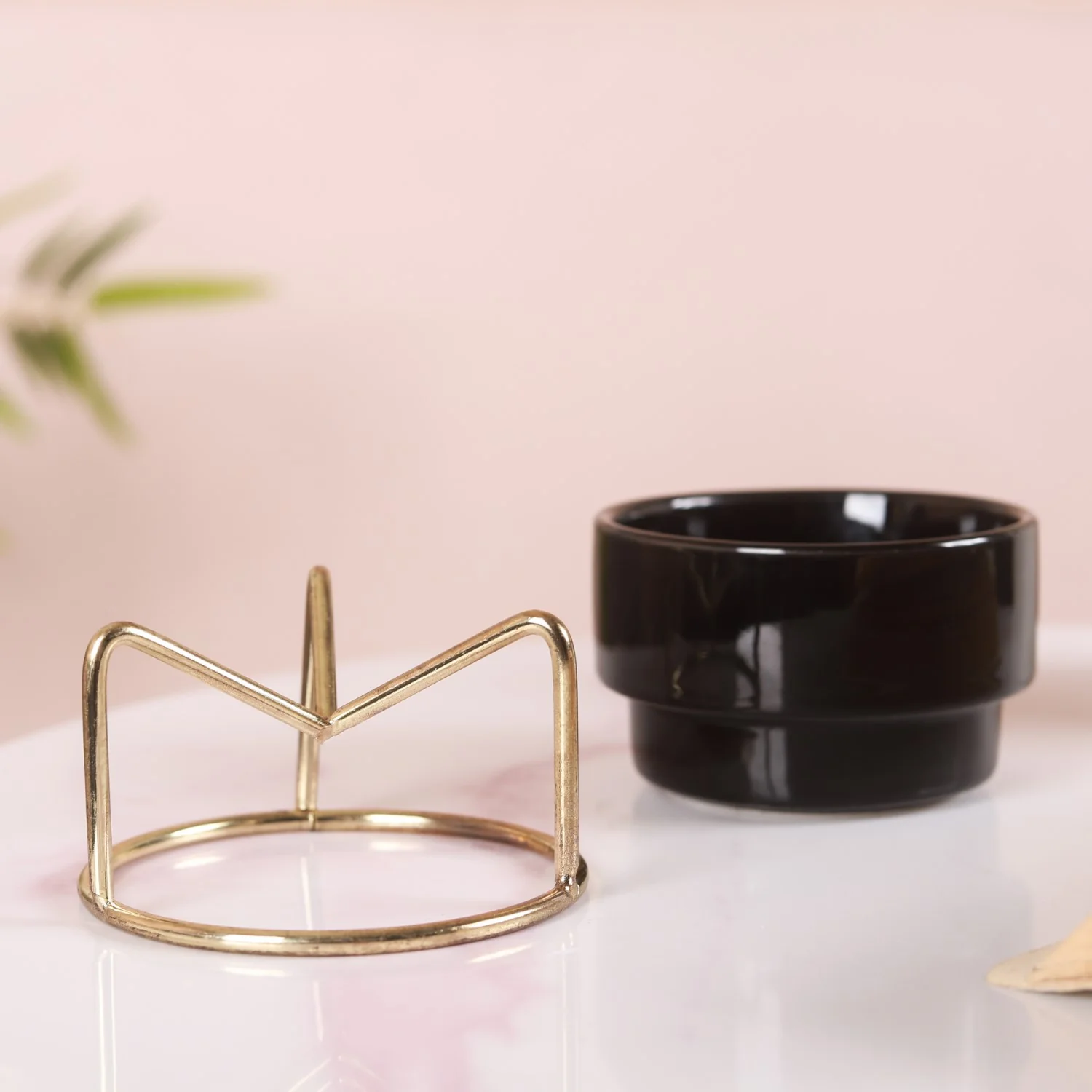Small Flower Pot - Image 3
