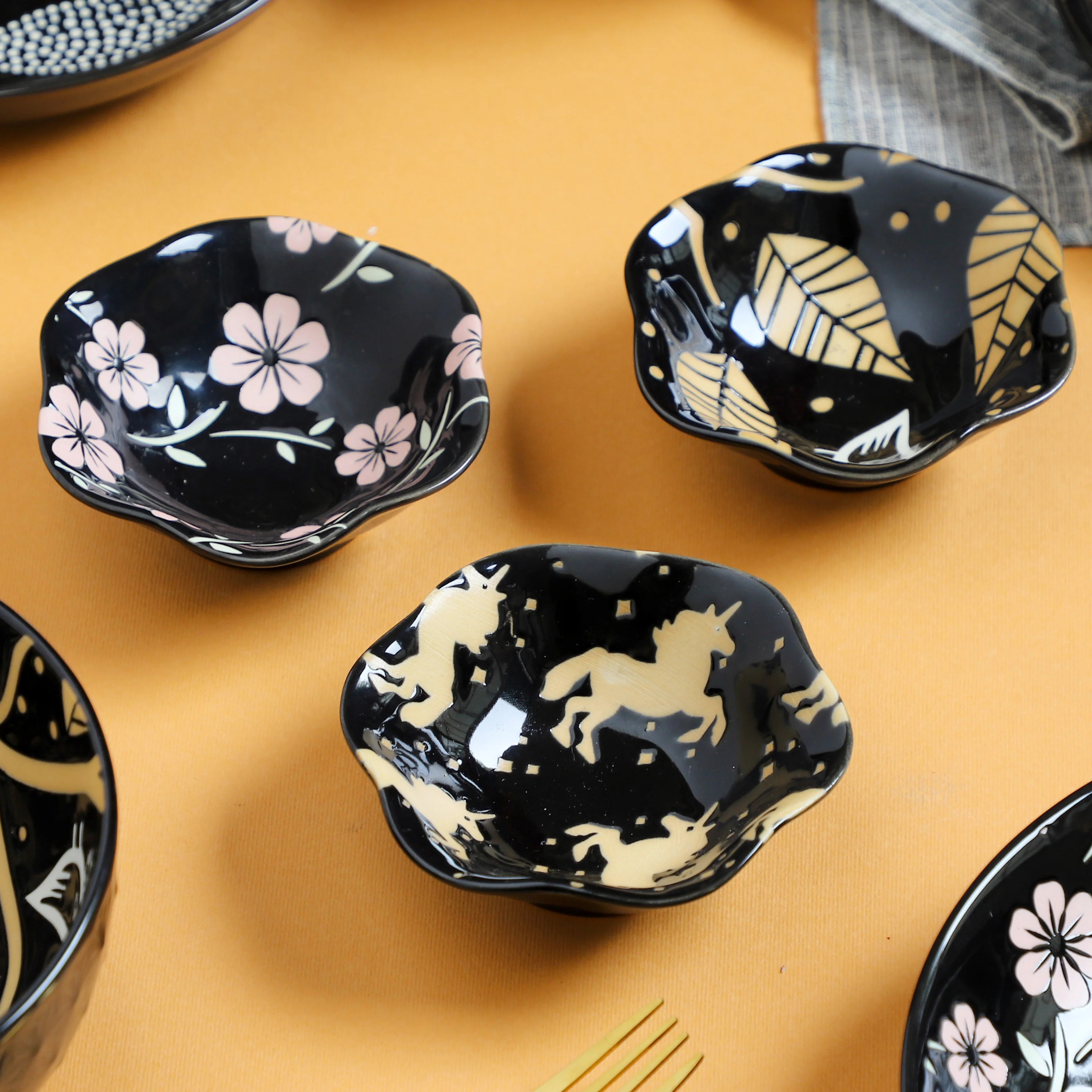 Small Plates Black - Image 2