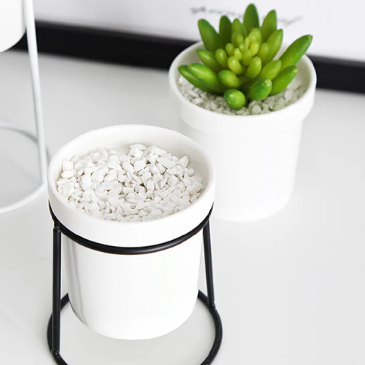 Small Pot Planter - Image 8