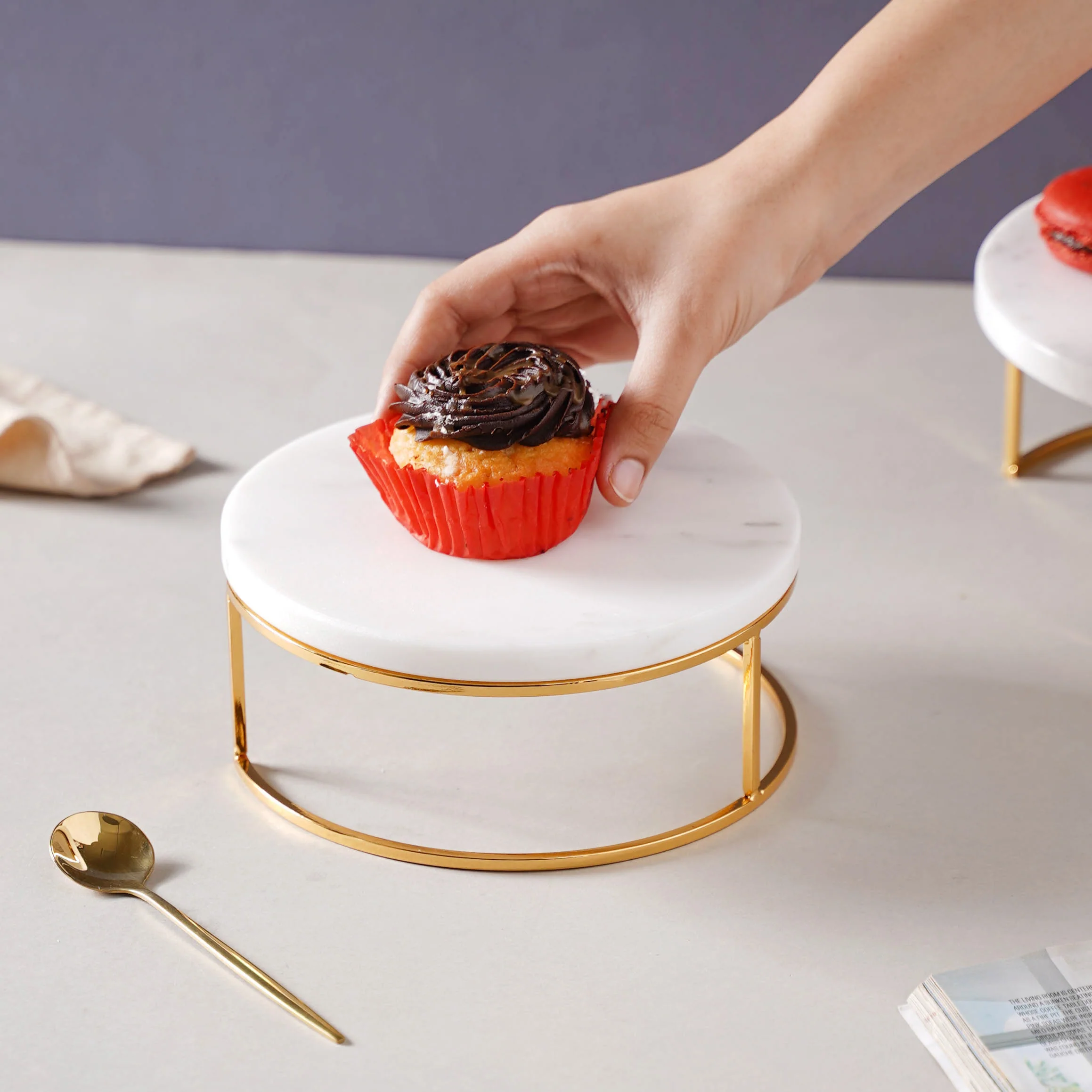Small Round Marble Tray With Metal Stand - Image 3