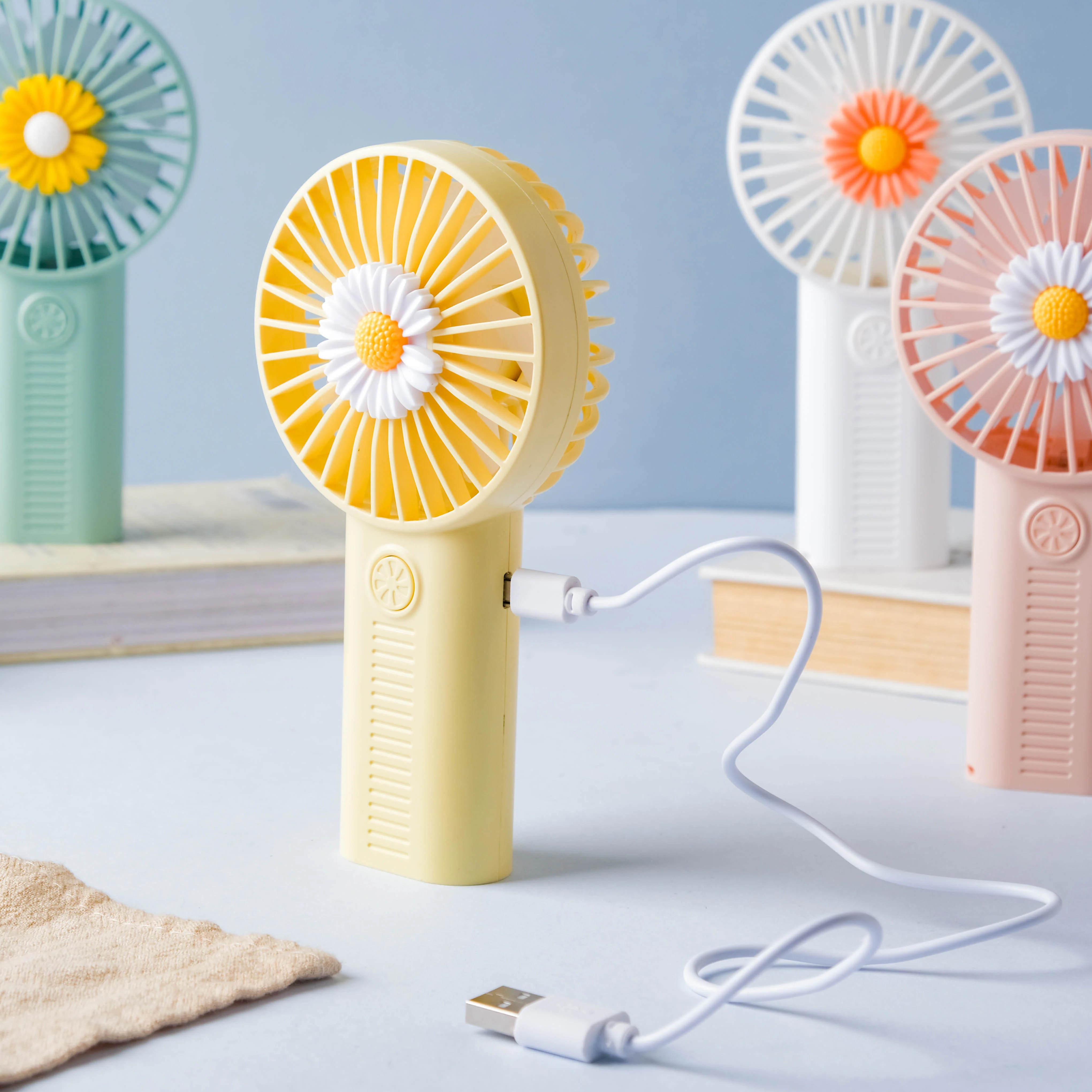Small USB Fan - Image 16
