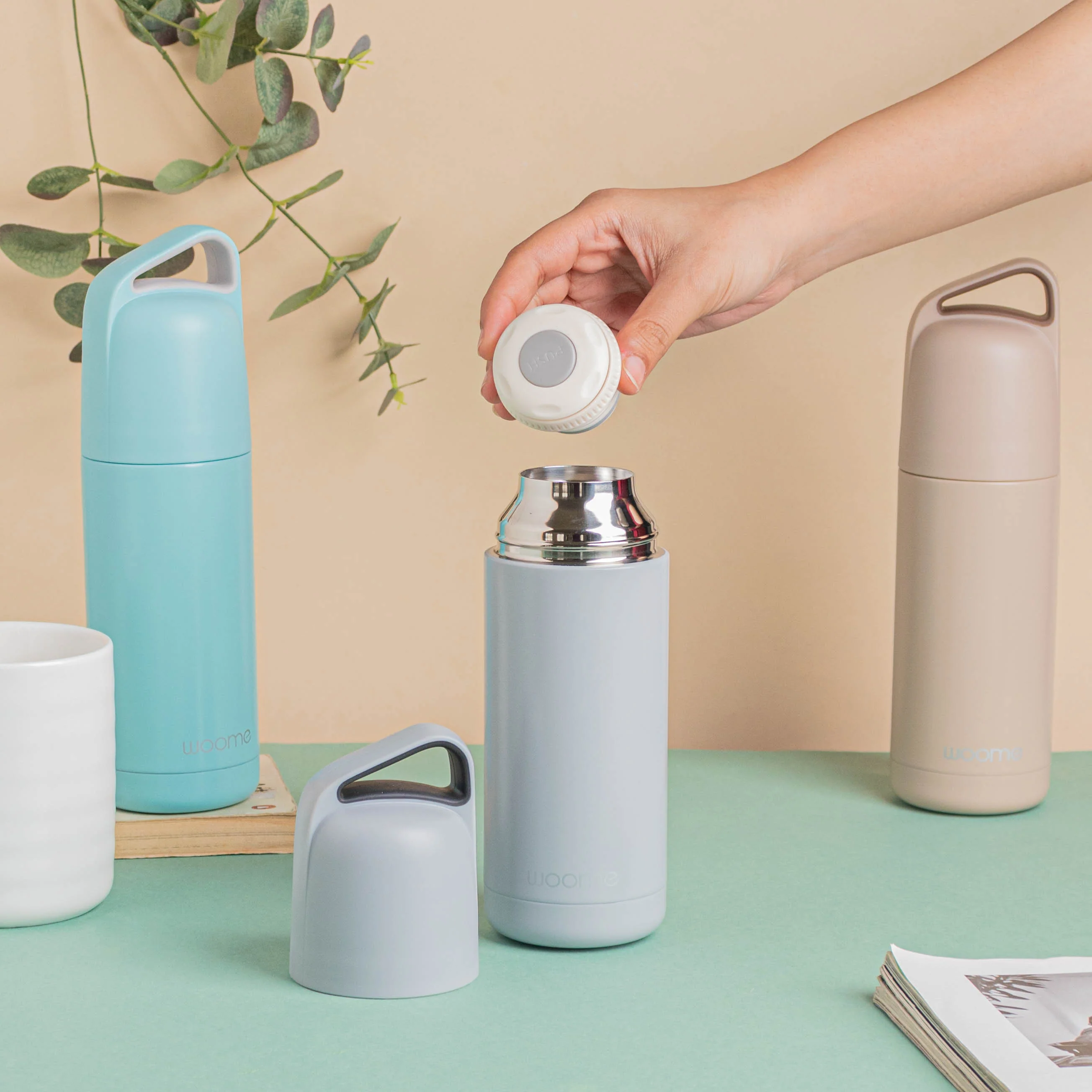 Small Vacuum Steel Flask - Image 3
