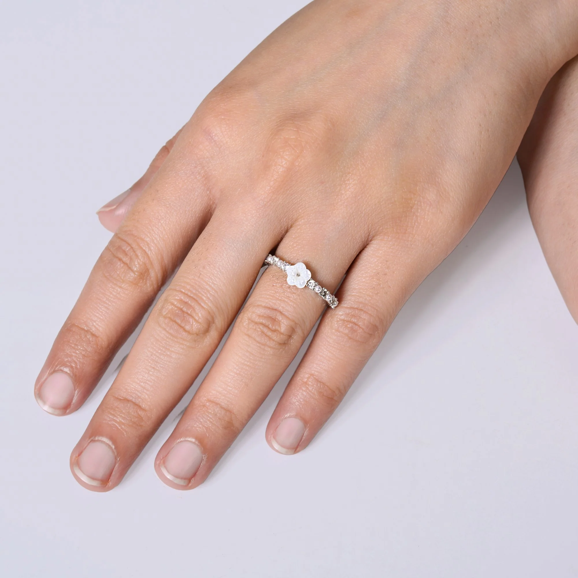 Snow Flora Silver Adjustable Ring - Image 2
