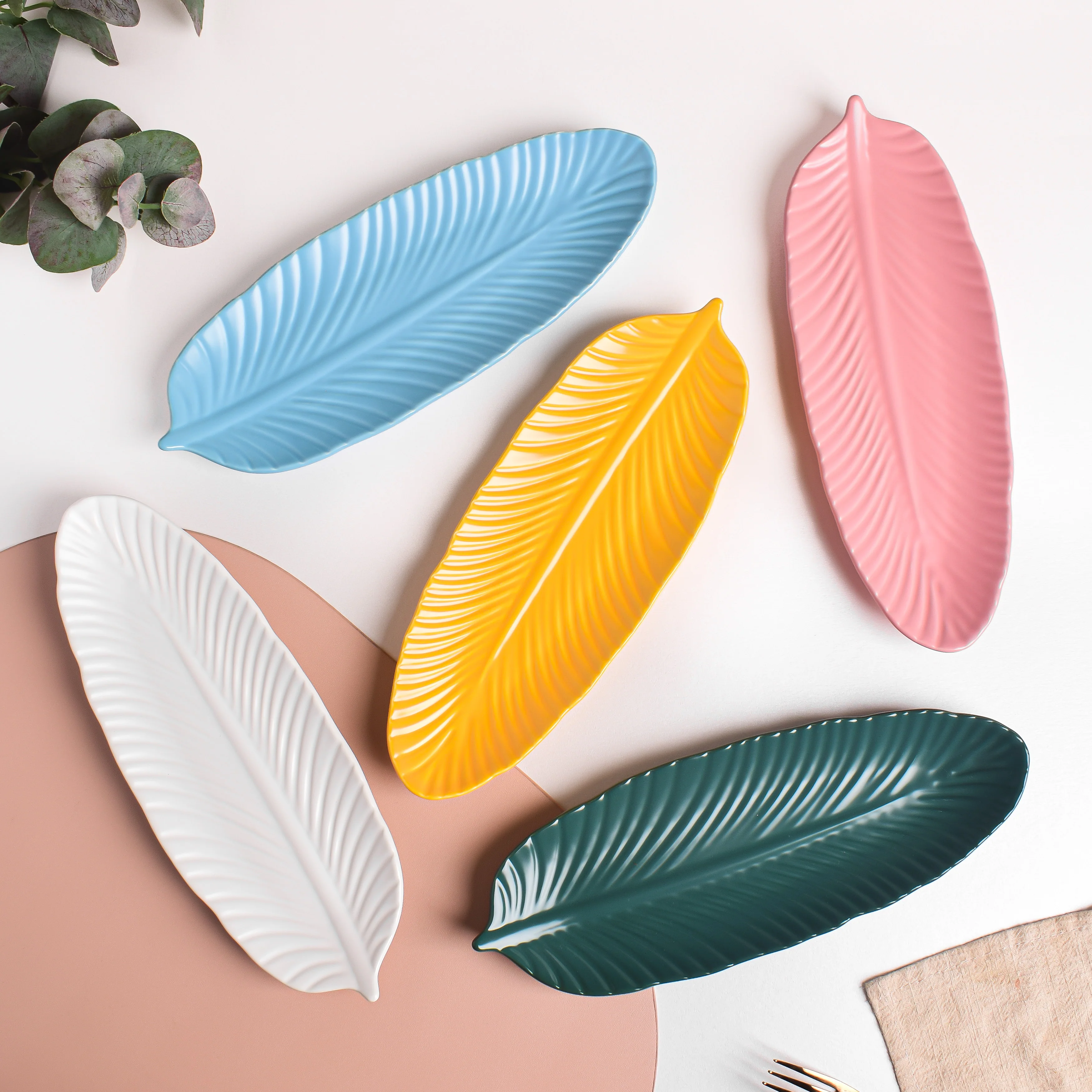 Snow White Leaf Platter - Image 7