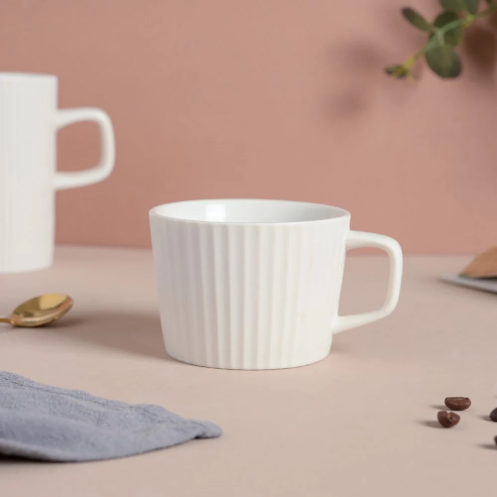 Snow White Ribbed Teacup 150 ml