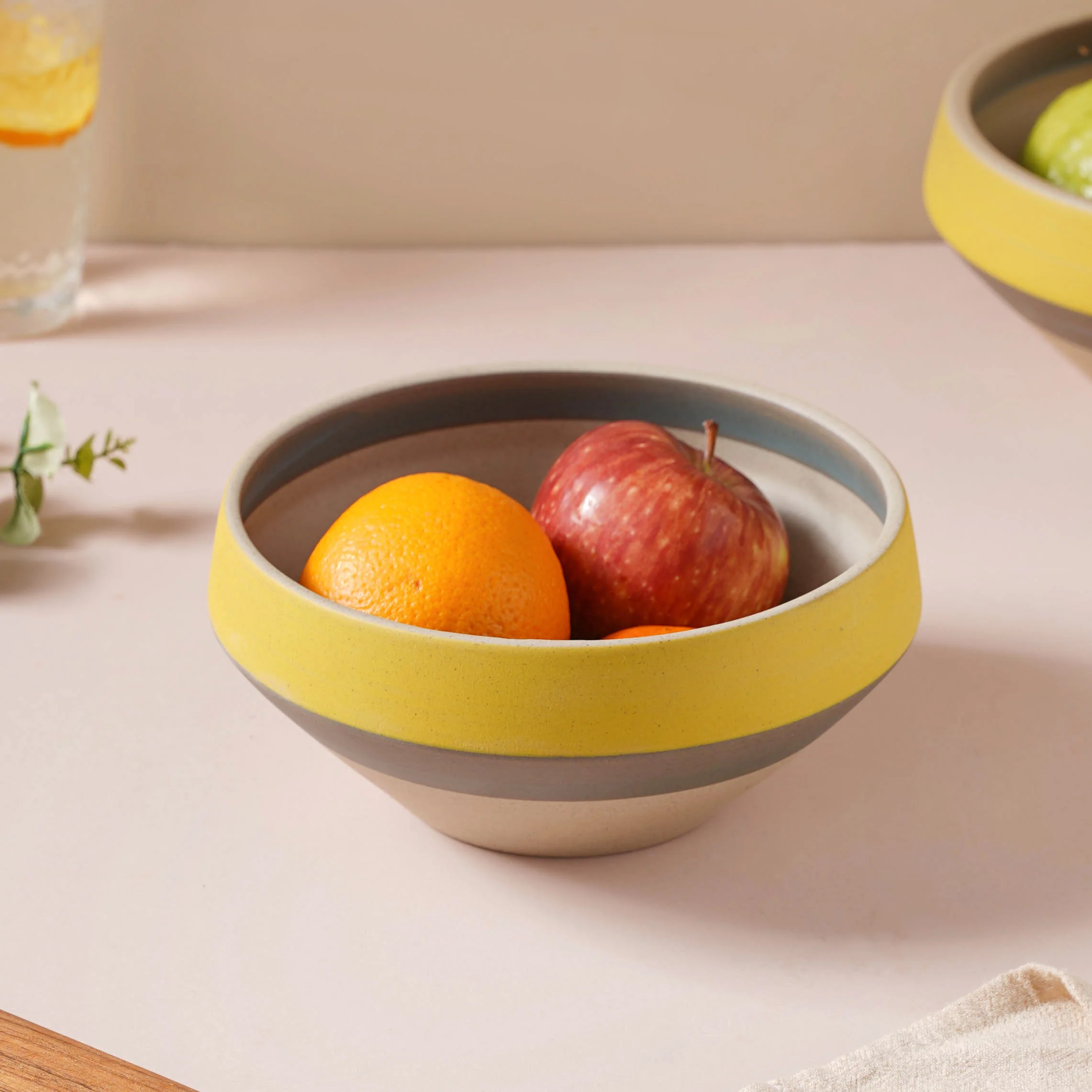 Soboku Grey And Yellow Small Serving Bowl 6.5 Inch 1 L - Image 2