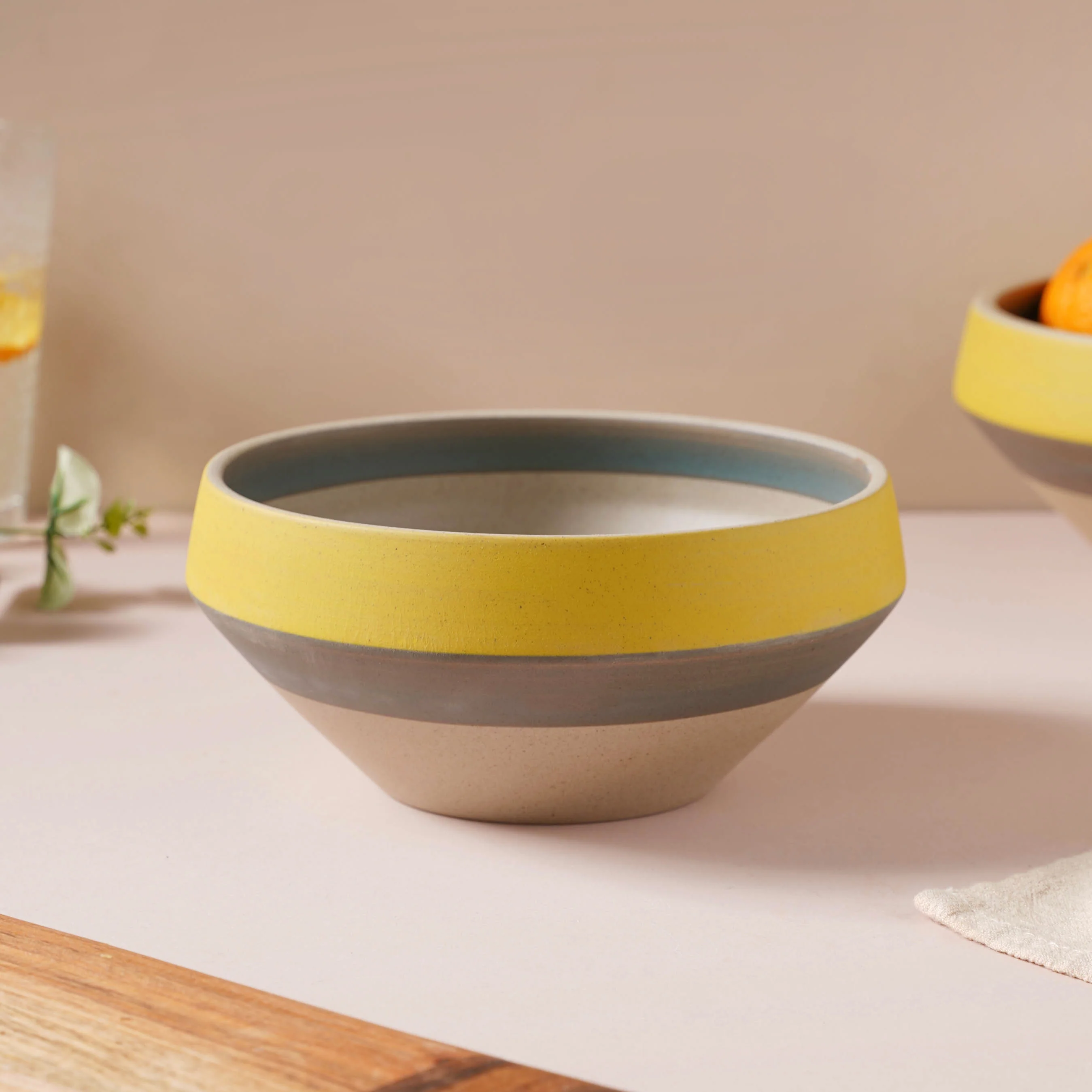 Soboku Grey And Yellow Small Serving Bowl 6.5 Inch 1 L - Image 5