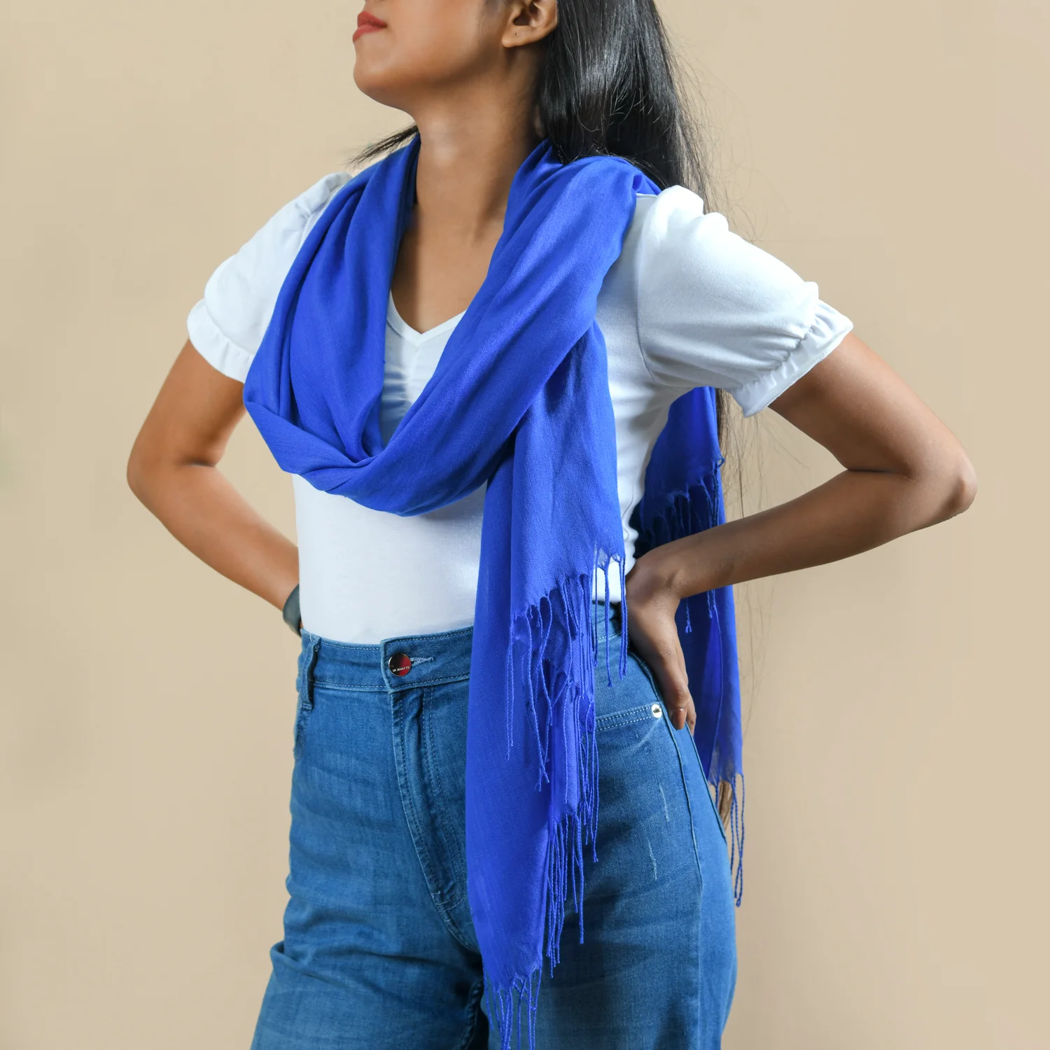 Soft Woollen Scarf With Fringes Blue - Image 2