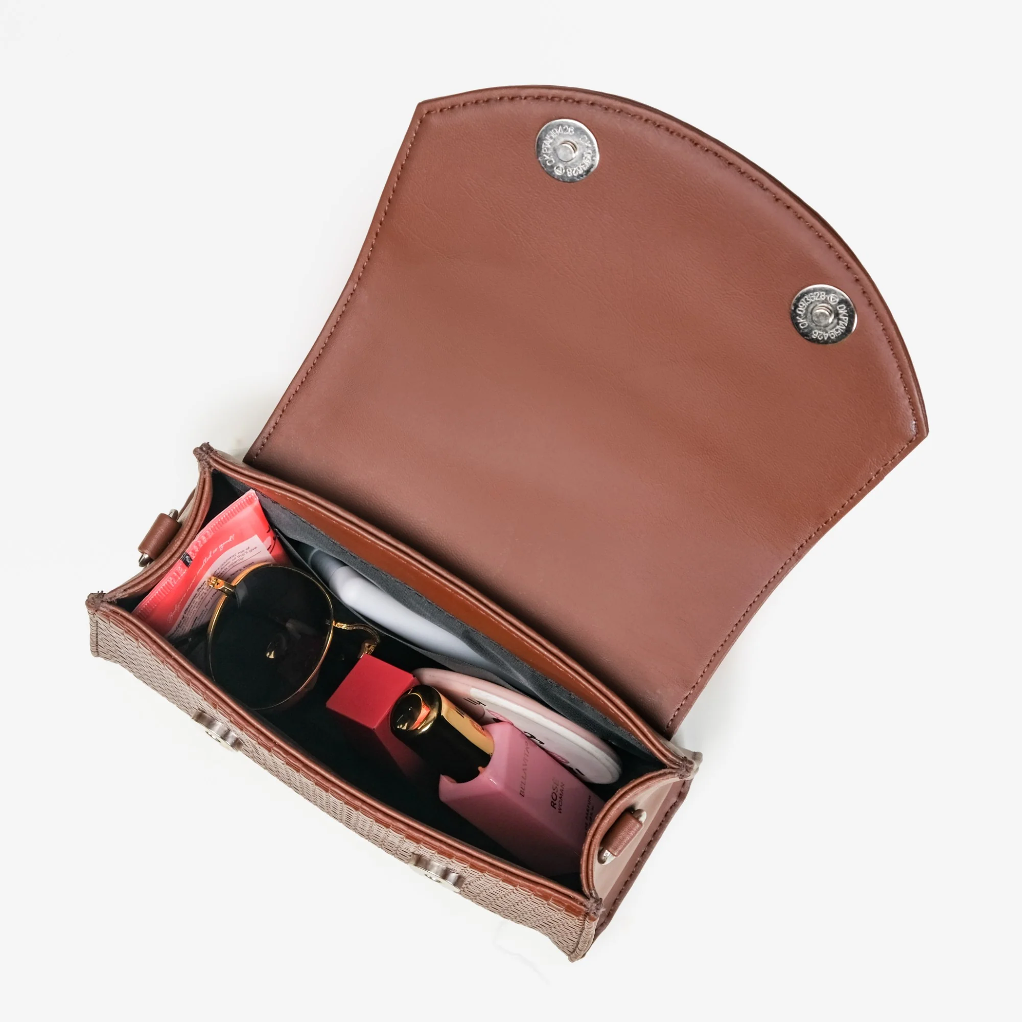 Soi Brown Handbag With Sling Strap - Image 3