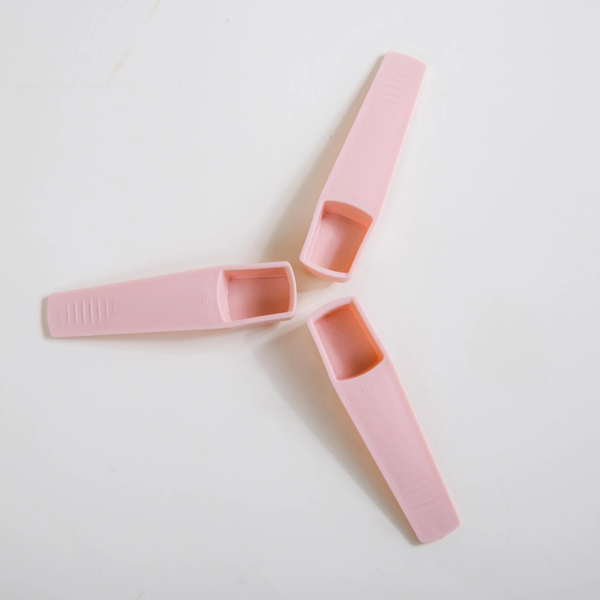 Spice Containers With Spoons Set Of 3 Pink - Image 22