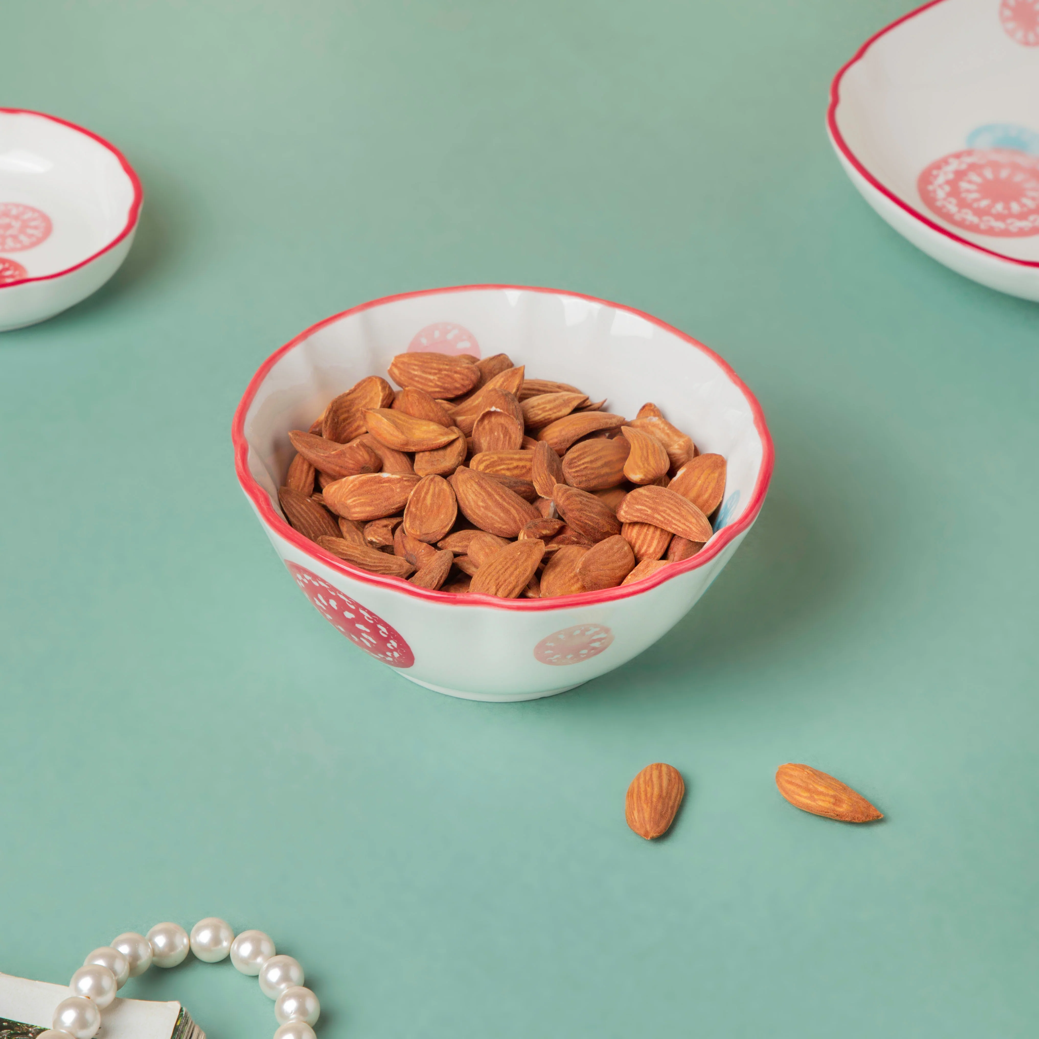 Spiral Candy White Soup Bowl - Image 3